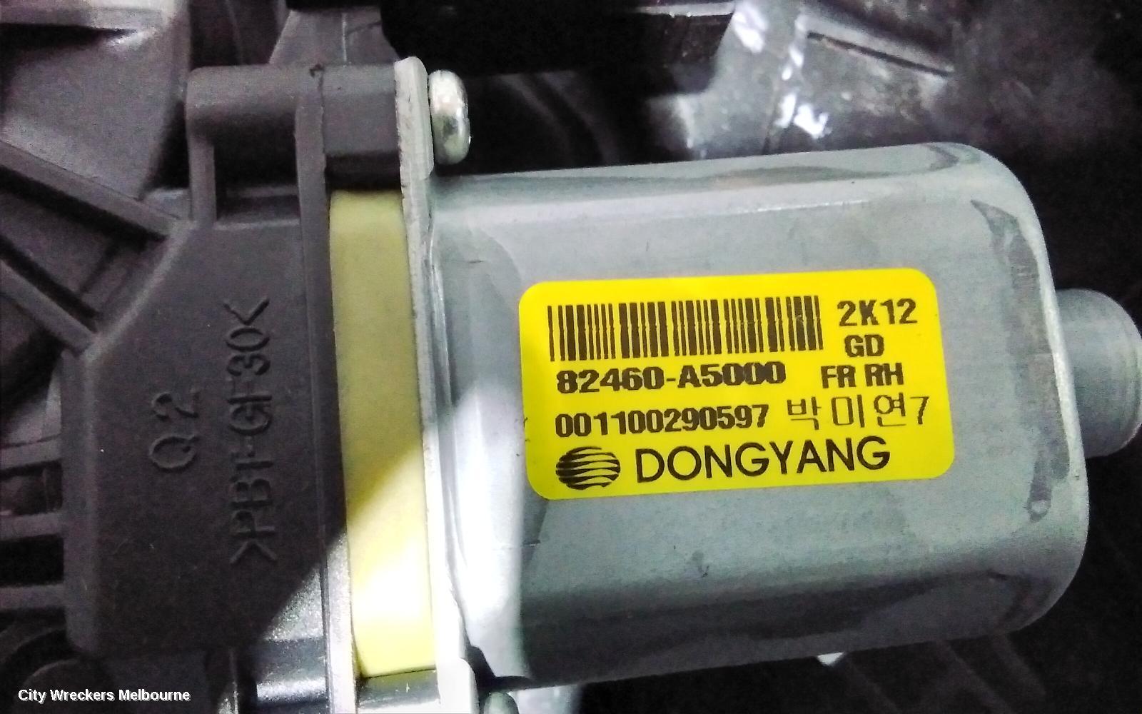 HYUNDAI I30 RIGHT FRONT WINDOW REG/MOTOR, GD, WAGON, DOOR REG ASSY (REG AND MOTOR), NON SMART KEY TYPE (MOTOR-2 PIN), 02/2012 - 02/2017 - Image 3