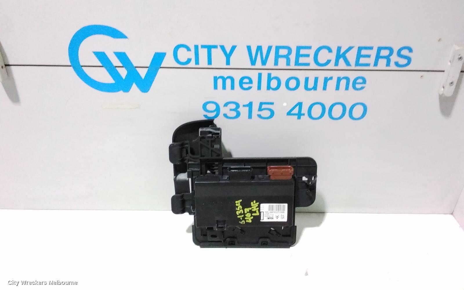 PEUGEOT 407, 09/2004 - 06/2011, 9663279280 LEFT SEAT CONTROL MODULE : 81418 - Image 1