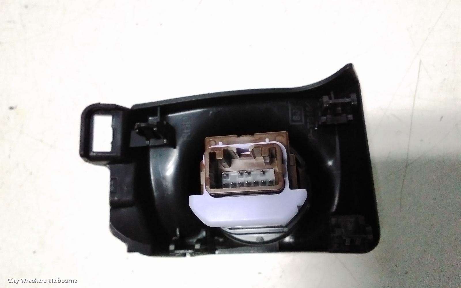 SUBARU FORESTER, SK, 08/2018 - 11/2024, PUSH START BATTON / : 118133 - Image 3