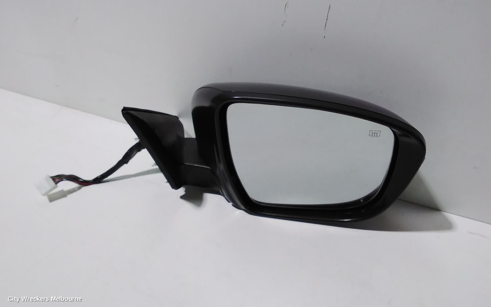 NISSAN XTRAIL RIGHT DOOR MIRROR, T32, TL/TI/ST-L, W/ CAMERA TYPE, 02/2014 ONWARDS - Image 1