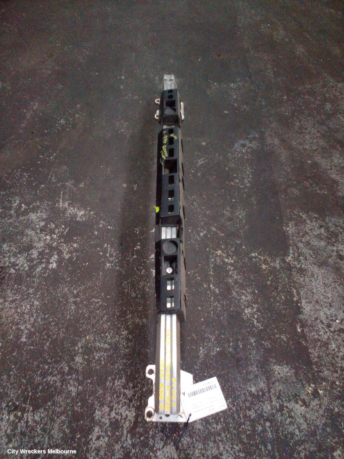 RENAULT MEGANE R/BAR BRACKET/REINFO, MAIN REINFORCEMENT, ALLOY, K95, WAGON, 05/2013 ONWARDS - Image 2