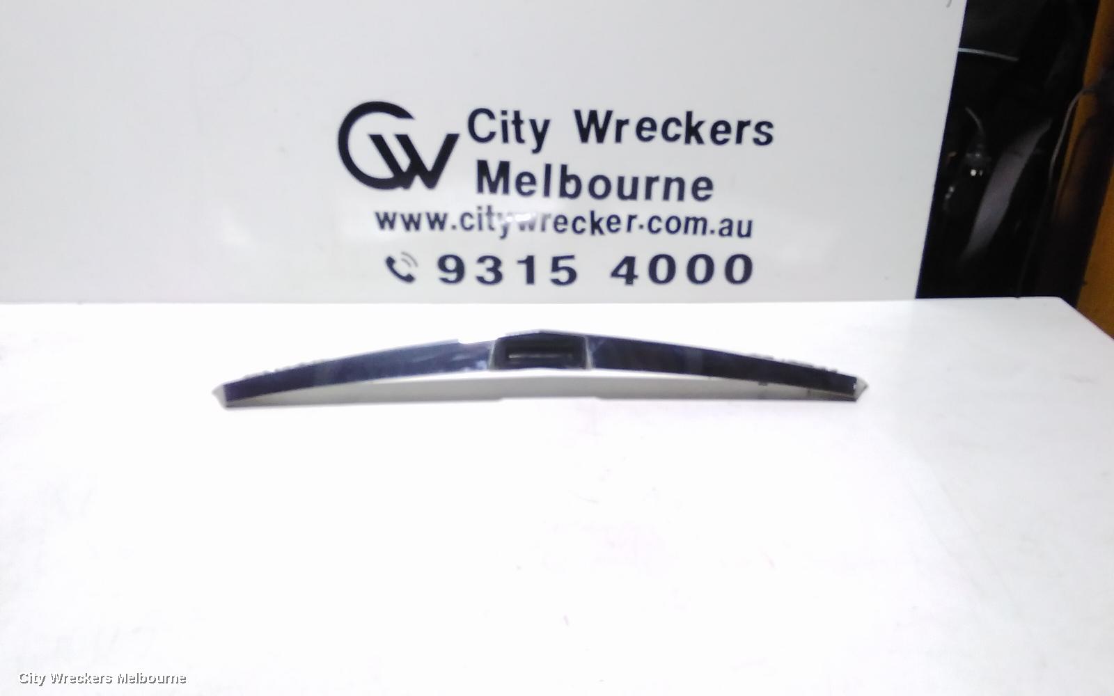 HOLDEN ASTRA REAR GARNISH, AH, 5DR HATCH, 10/2004 - 08/2009 - Image 3