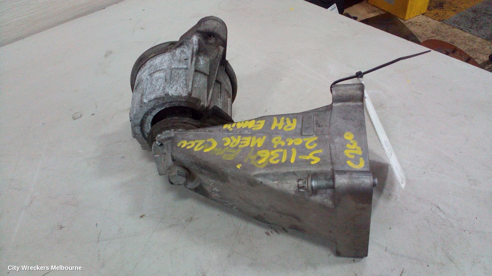 MERCEDES C CLASS MOUNT, RH SIDE, PETROL, 1.8, S/CHARGED, W204, C180K, 271.952 CODE, 07/2007 - 12/2009 - Image 3