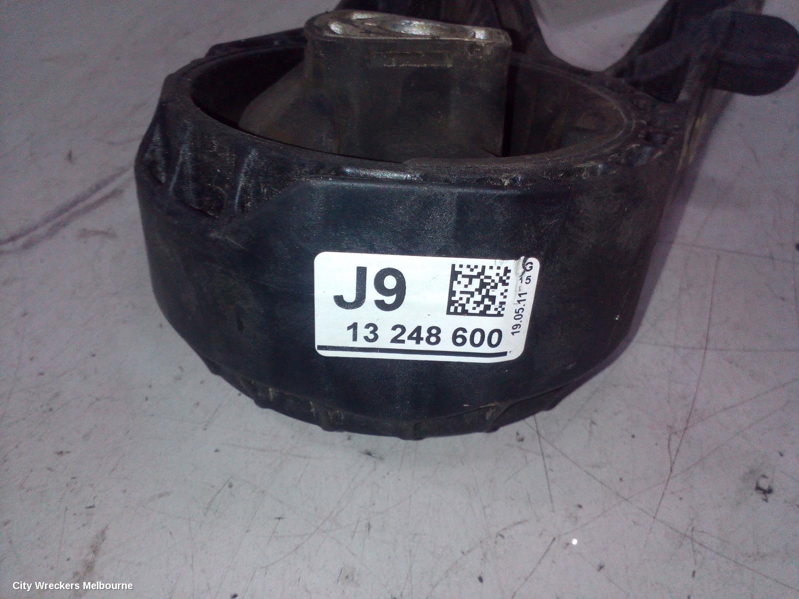 HOLDEN CRUZE MOUNT, JH 03/2011 - 01/2017 - Image 3