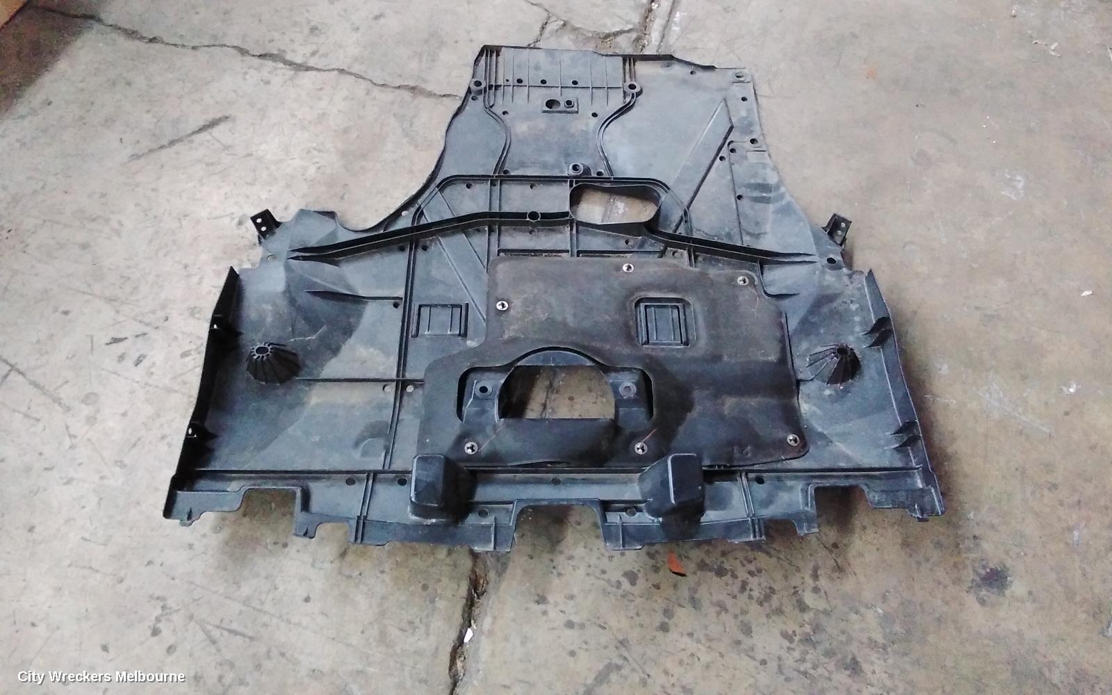 SUBARU OUTBACK ENGINE COVER, PETROL, 3.6, EZ36, 6TH GEN, 08/2014 - 12/2020 - Image 2