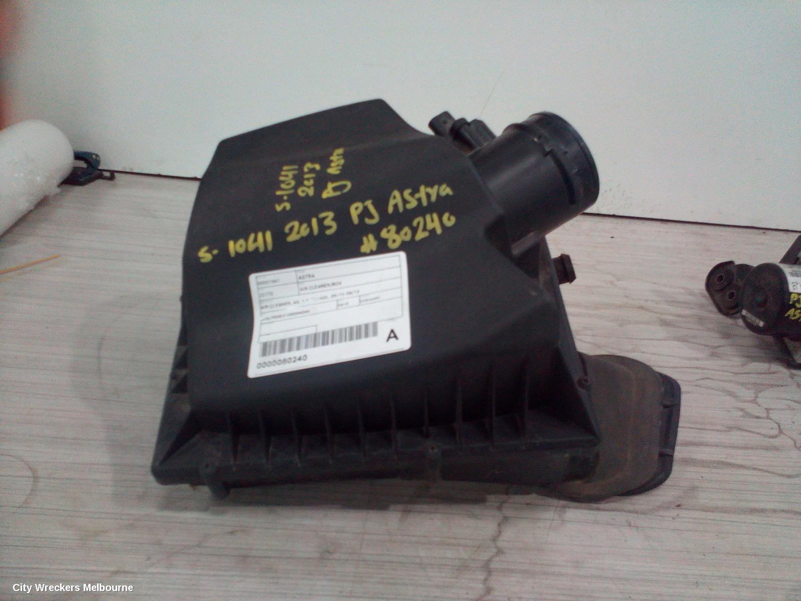OPEL ASTRA AIR CLEANER/BOX, AIR CLEANER, AS, 1.6, PETROL, 09/2012 - 08/2013 - Image 1