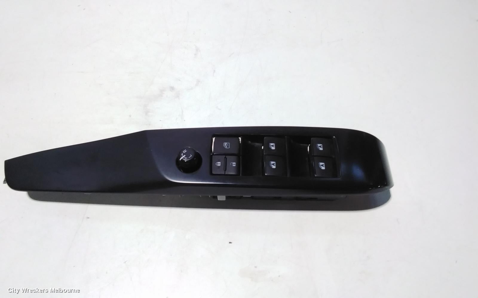 TOYOTA CAMRY PWR DR WIND SWITCH, RH FRONT (MASTER SWITCH), XV70, 09/2017 - 01/2021 - Image 2