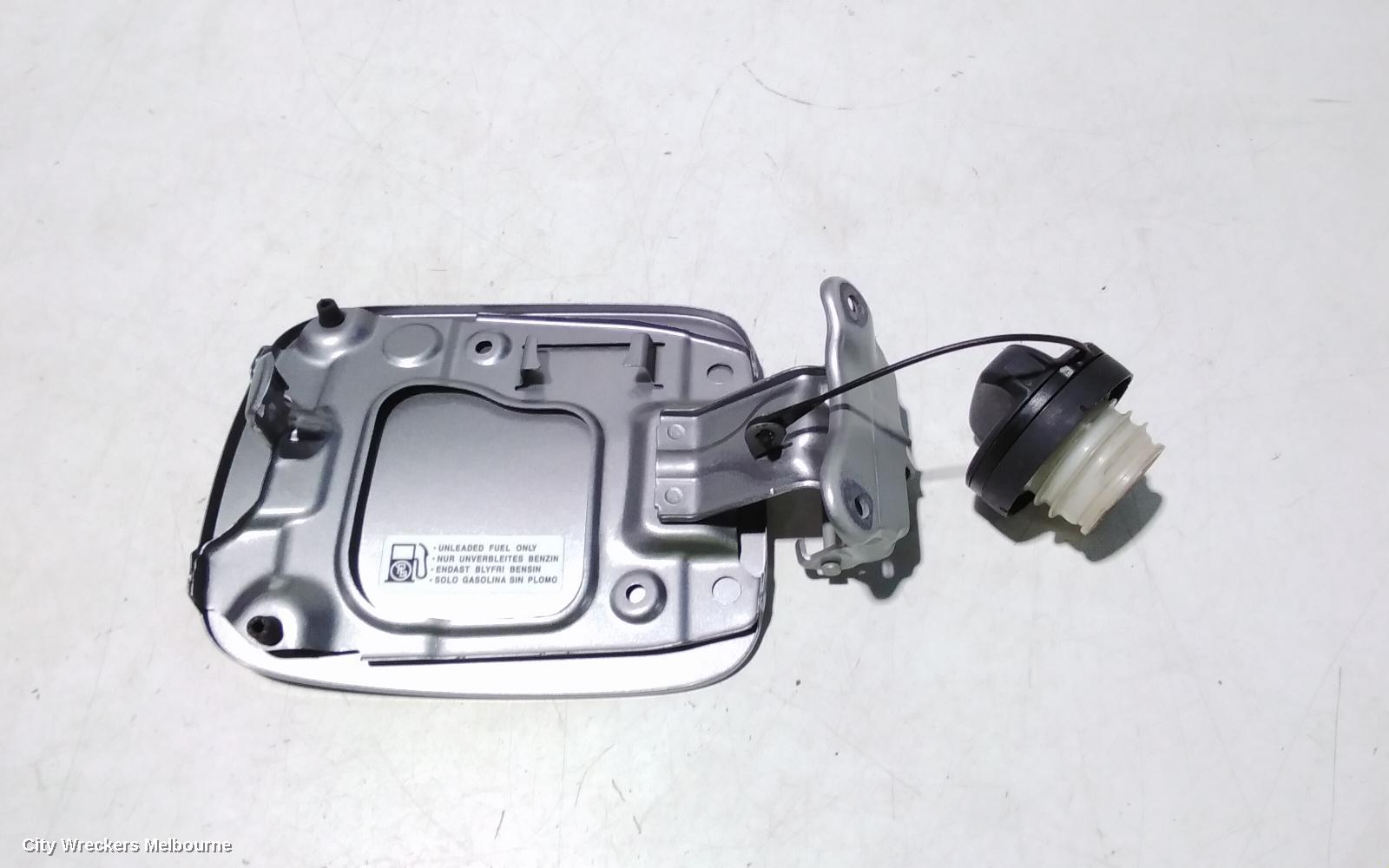 SUZUKI BALENO FUEL DOOR / FILLER, EW, 04/2016 - 12/2022 - Image 3