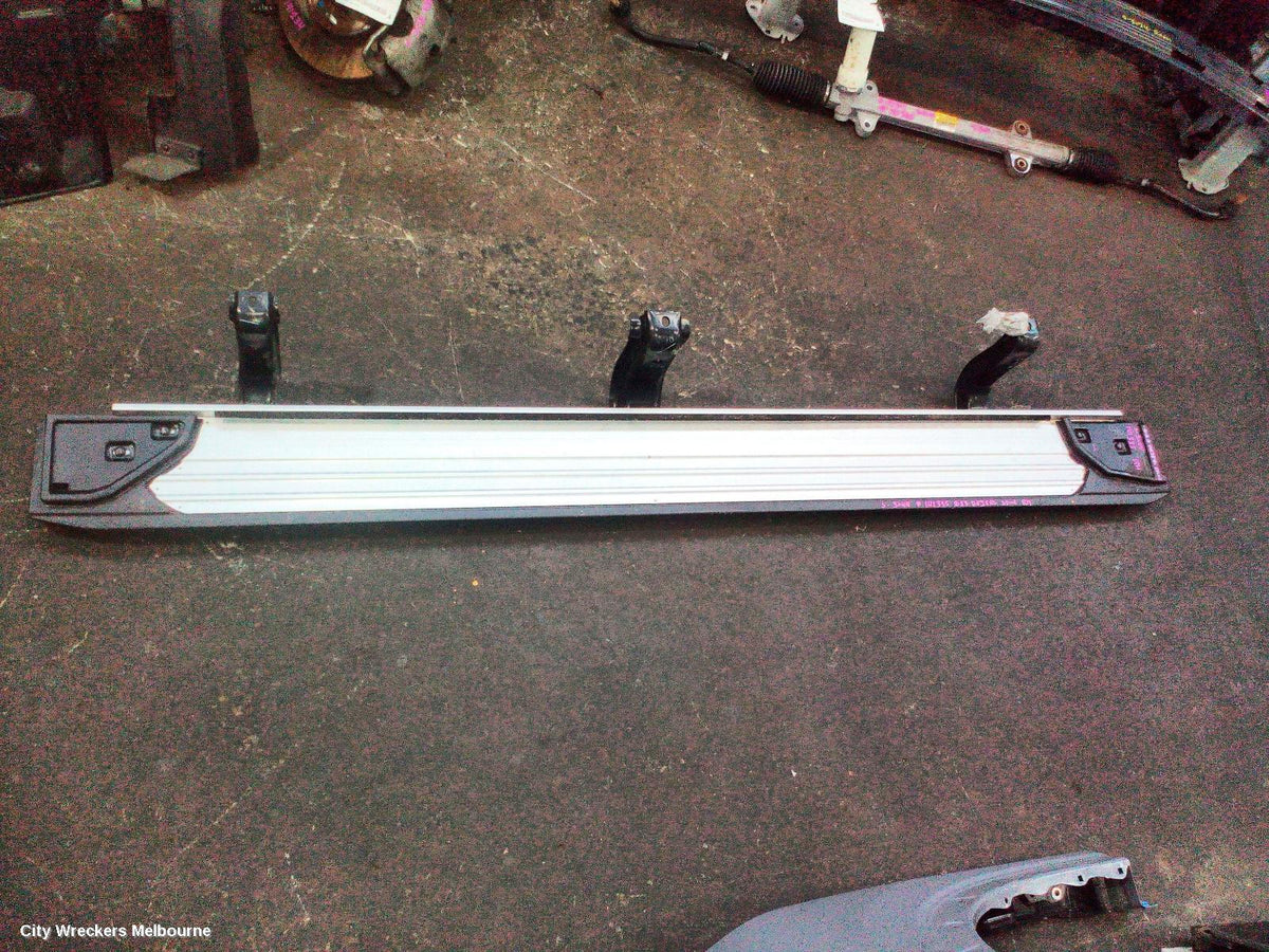 MITSUBISHI PAJERO SIDE STEP/SKIRT, QE-QF, PAJERO SPORT, STEP, RH SIDE, 10/2015 ONWARDS - Image 2