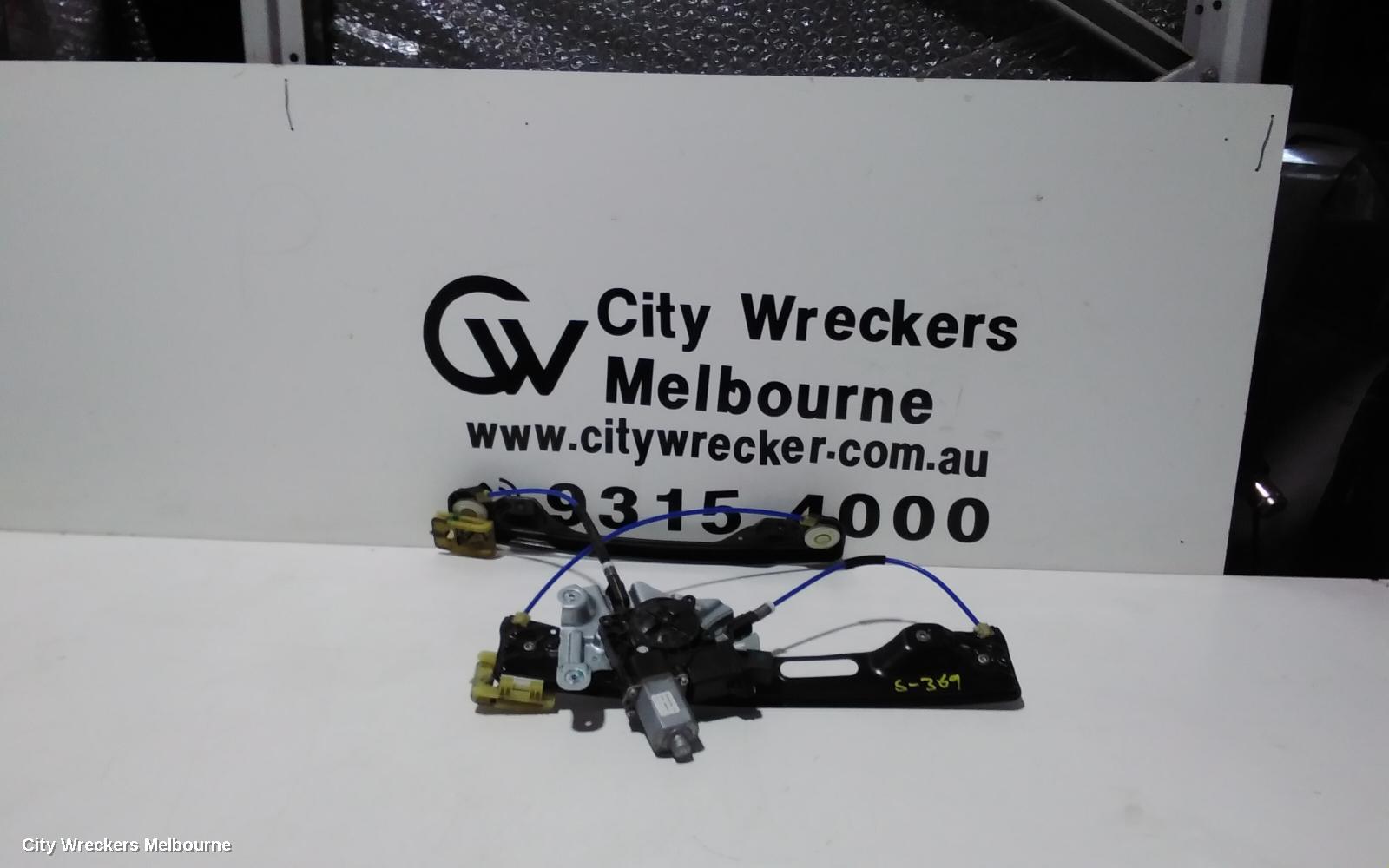 HOLDEN MALIBU RIGHT FRONT WINDOW REG/MOTOR, DOOR REGULATOR ASSY (REG AND MOTOR), V300, 04/2013 - 12/2017 - Image 2