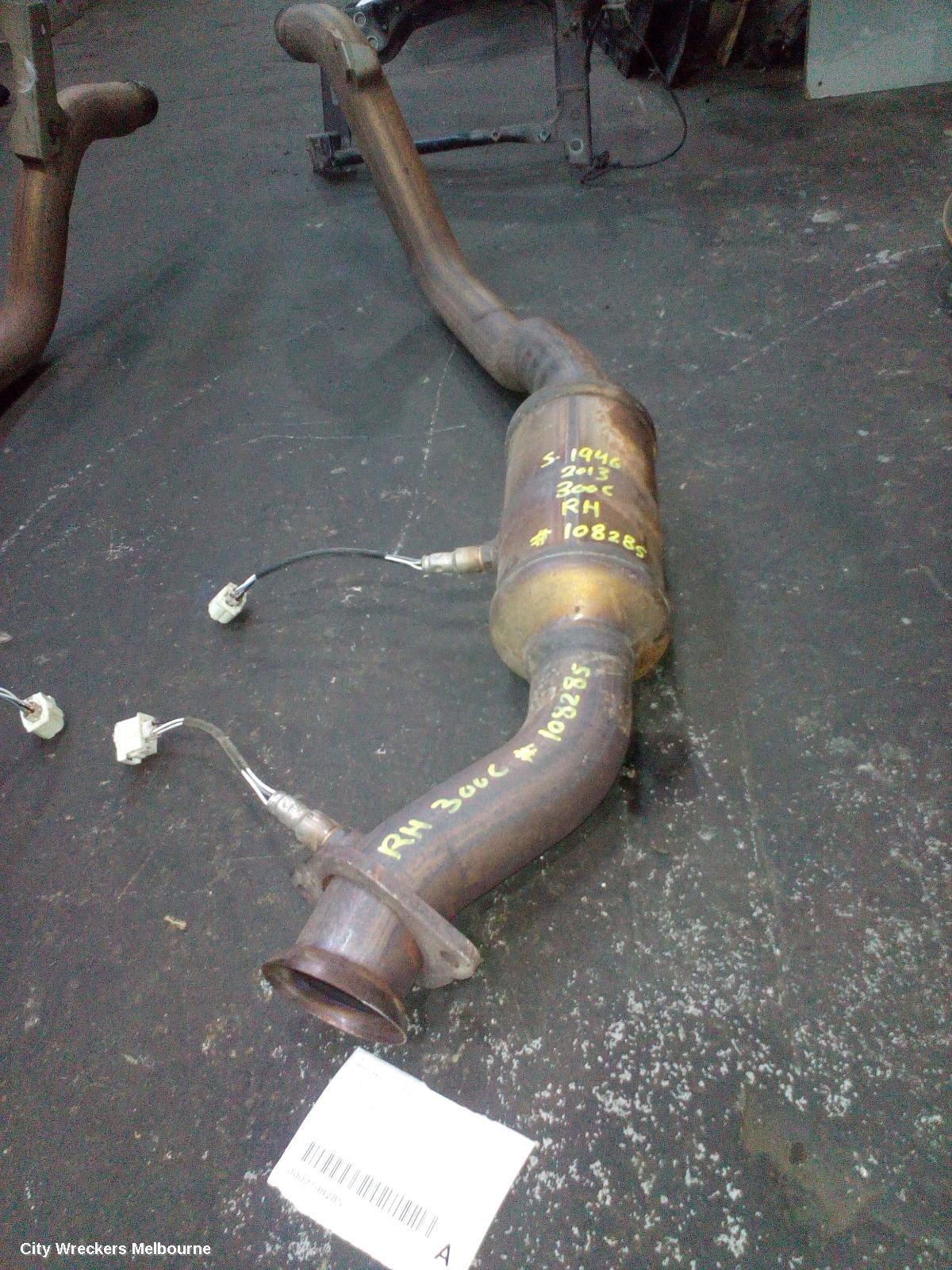 CHRYSLER 300C CATALYTIC CONVERTER, MANIFOLD-CAT TYPE, 3.6, PETROL, RH SIDE, LX, 07/2012 ONWARDS - Image 2