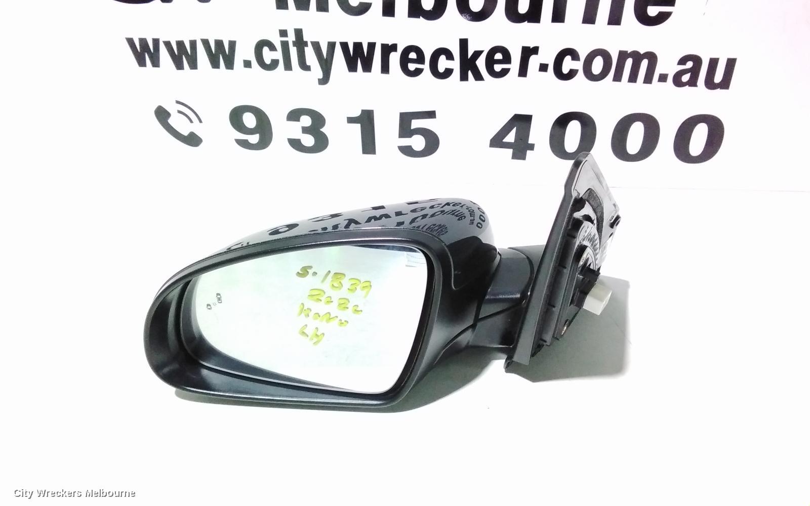 HYUNDAI KONA LEFT DOOR MIRROR, OS, HEATED, POWER FOLD, W/ BLIND SPOT TYPE, COLOUR CODED, 09/2017 - 07/2023 - Image 2