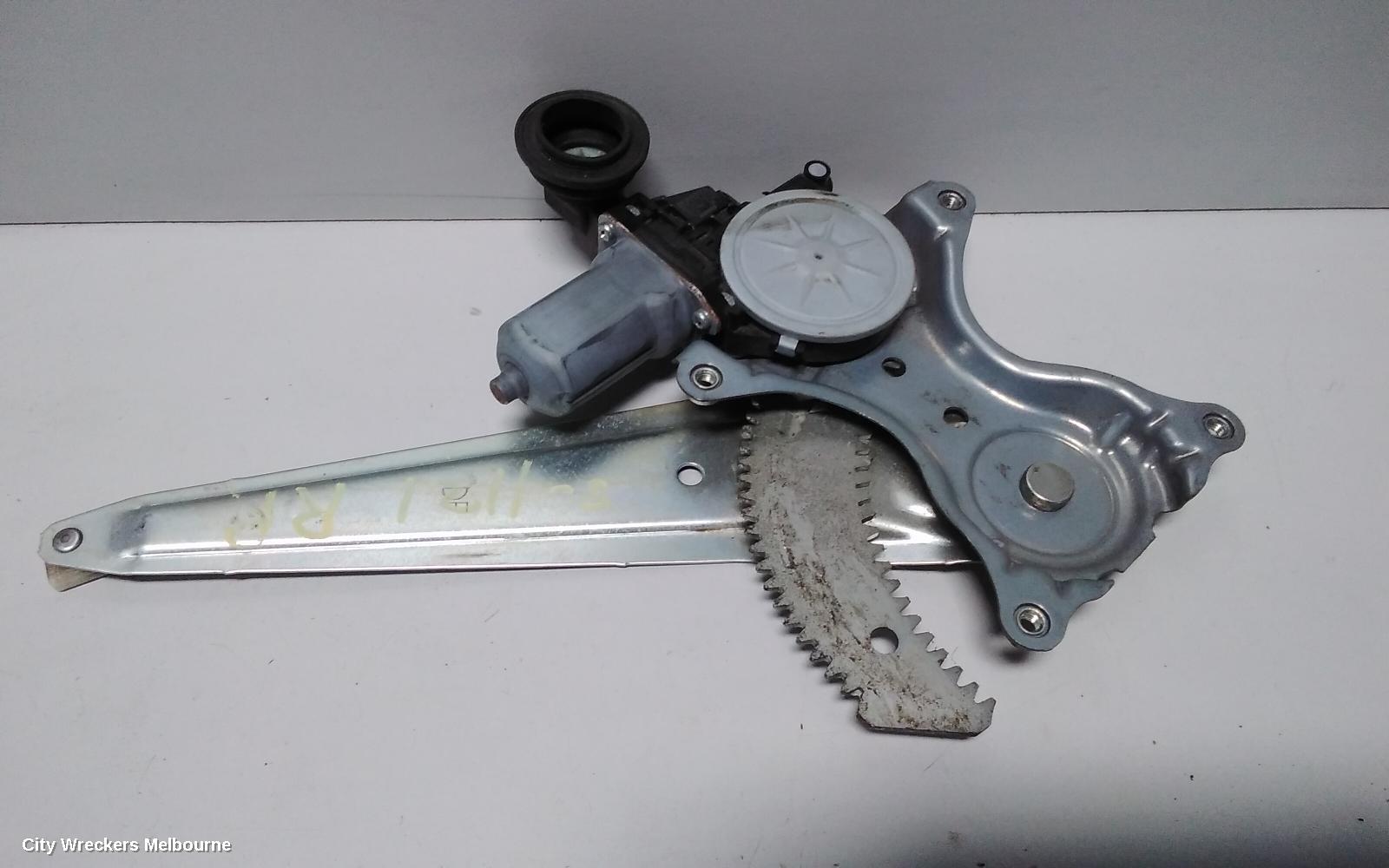 TOYOTA RAV4 RIGHT REAR WND REG/MOTOR, XA40, 12/2012 - 11/2018 - Image 2