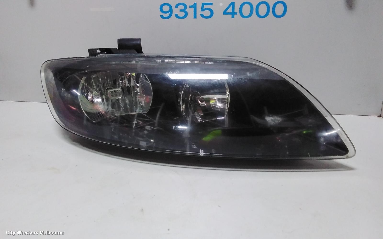 AUDI Q7 RIGHT HEADLAMP, 4L, HALOGEN TYPE, 10/2009 - 08/2015 - Image 3