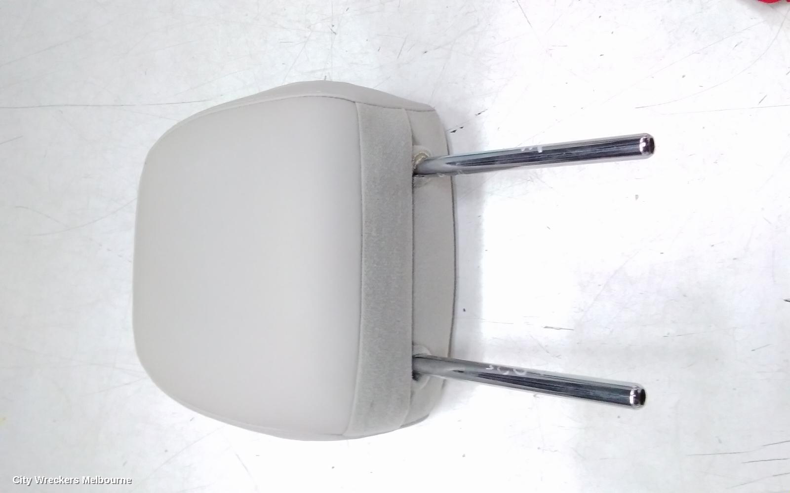 MAHINDRA XUV700 HEADREST, W601, 01/2023 ONWARDS - Image 1