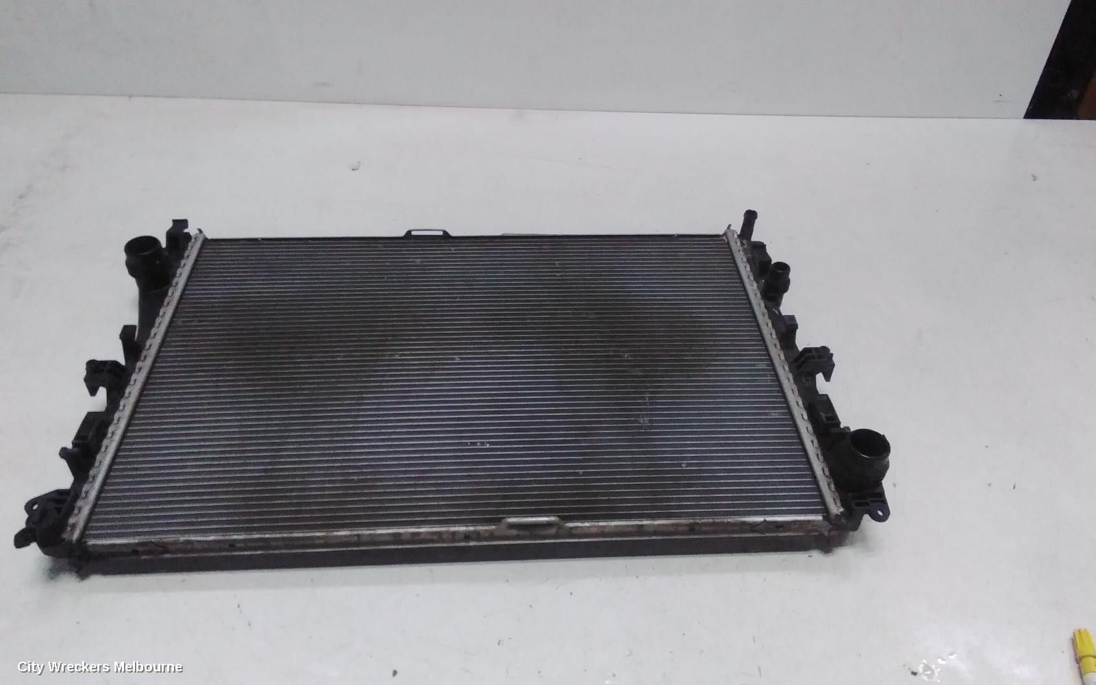 MERCEDES C CLASS RADIATOR, ENGINE RADIATOR, 2.0, PETROL, NON HYBRID, W205/S205/A205/C205, 08/2014 - 07/2018 - Image 3