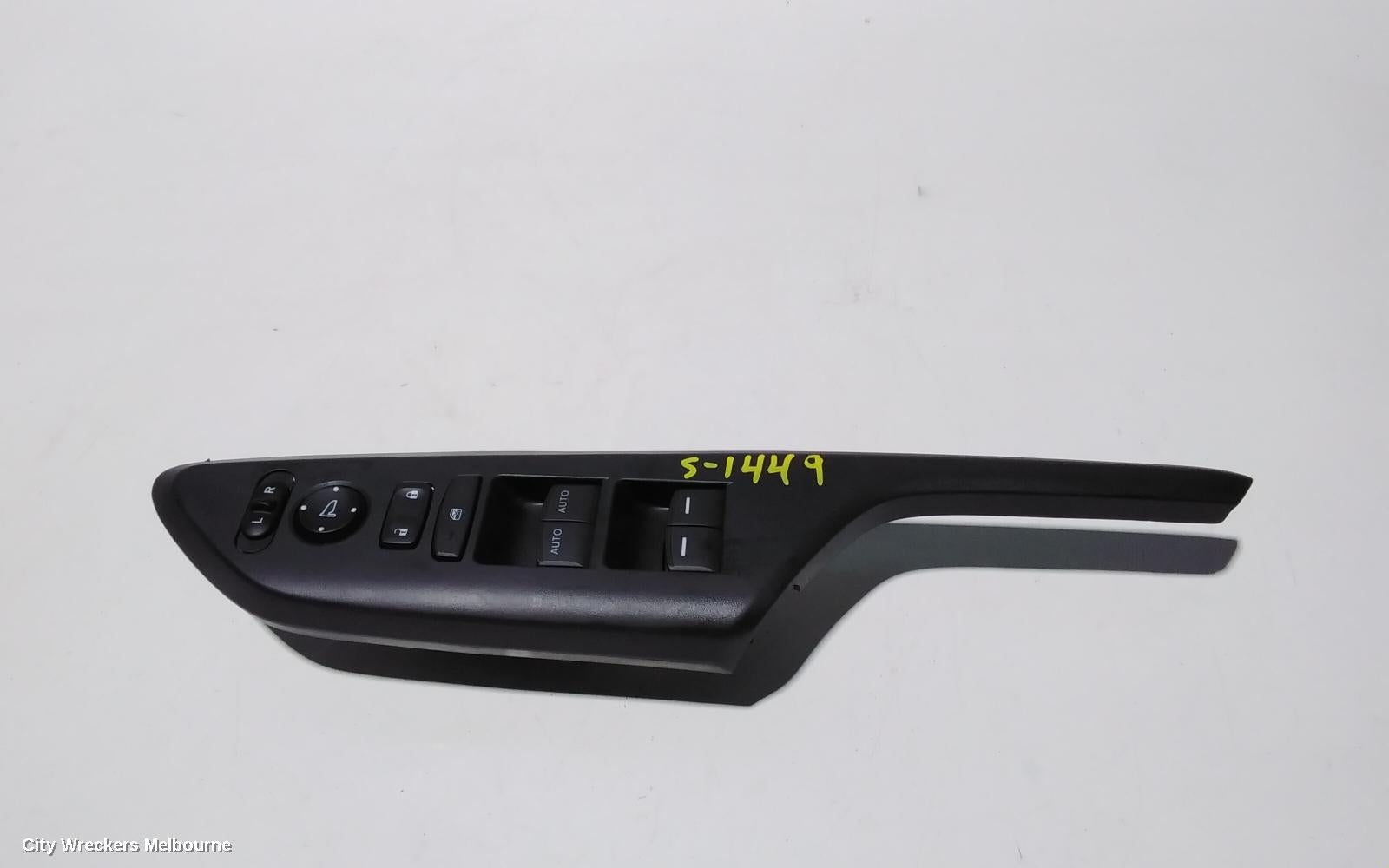 HONDA CIVIC PWR DR WIND SWITCH, RH FRONT (MASTER SWITCH), HATCH, AUTO FOLD TYPE, 10TH GEN, 05/2016 - 08/2021 - Image 1