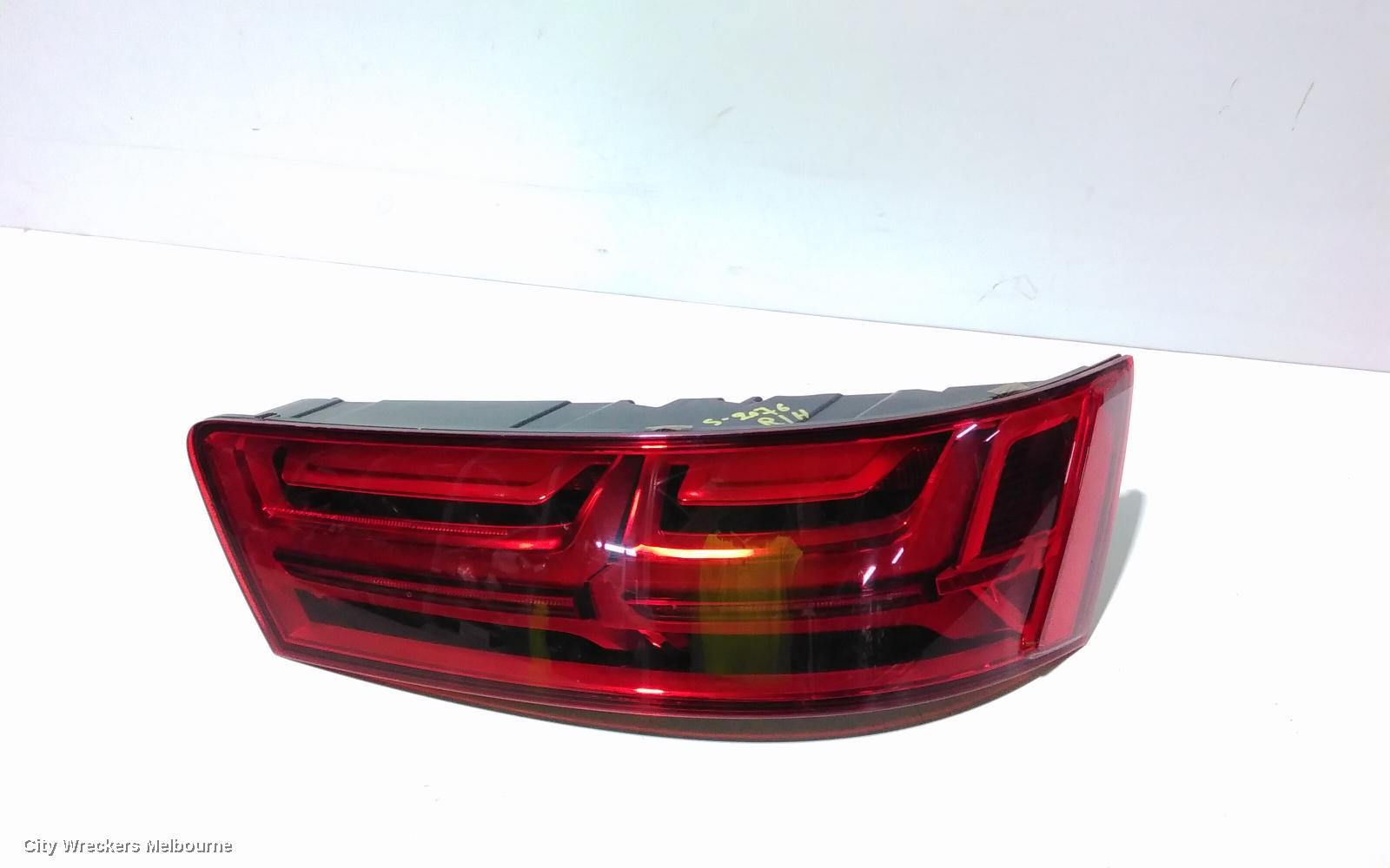 AUDI Q7 RIGHT TAILLIGHT, 4M, IN LIFTGATE, OPT 8SK 4PIN, 09/2015 - 03/2020 - Image 2
