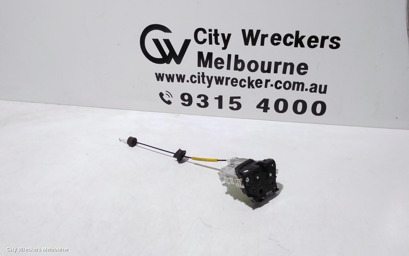 AUDI Q5 DOOR/BOOT/GATE LOCK, LEFT FRONT DOOR LOCK, 8R, DUAL ROW (8 PIN), P/N 8J2837015F, 11/2009 - 01/2017 - Image 1