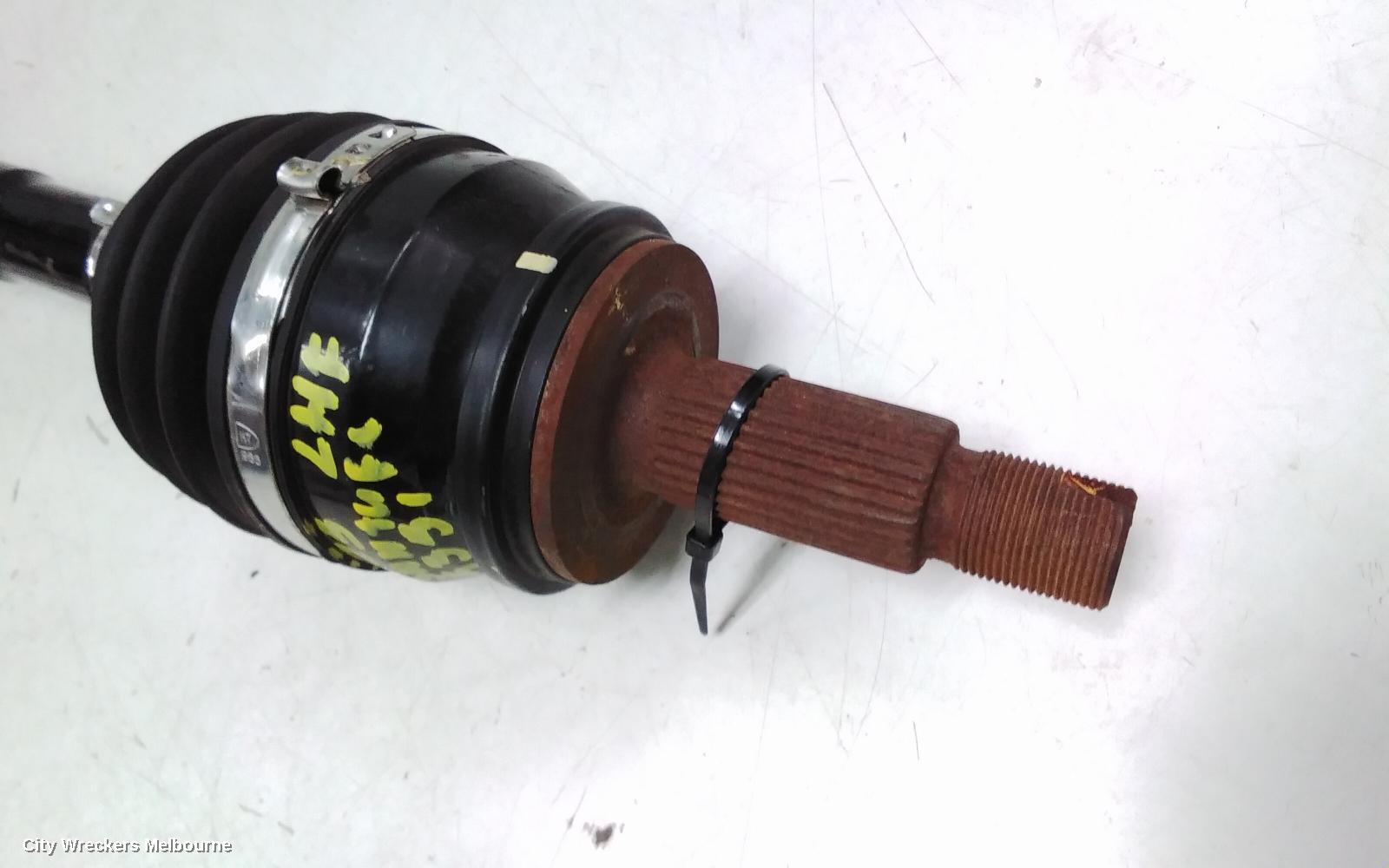HYUNDAI SANTA FE LEFT DRIVESHAFT, FRONT, AUTO T/M, DIESEL, 2.2, TM, 03/2018 ONWARDS - Image 3