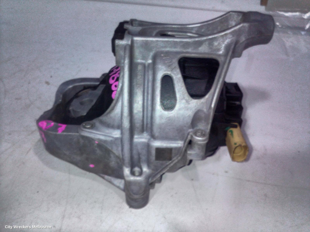 AUDI Q7 MOUNT, ENGINE MOUNT (RH SIDE), DIESEL, 3.0, TURBO, 4M, CRTC/CZZA CODE, 09/2015 - 03/2020 - Image 2