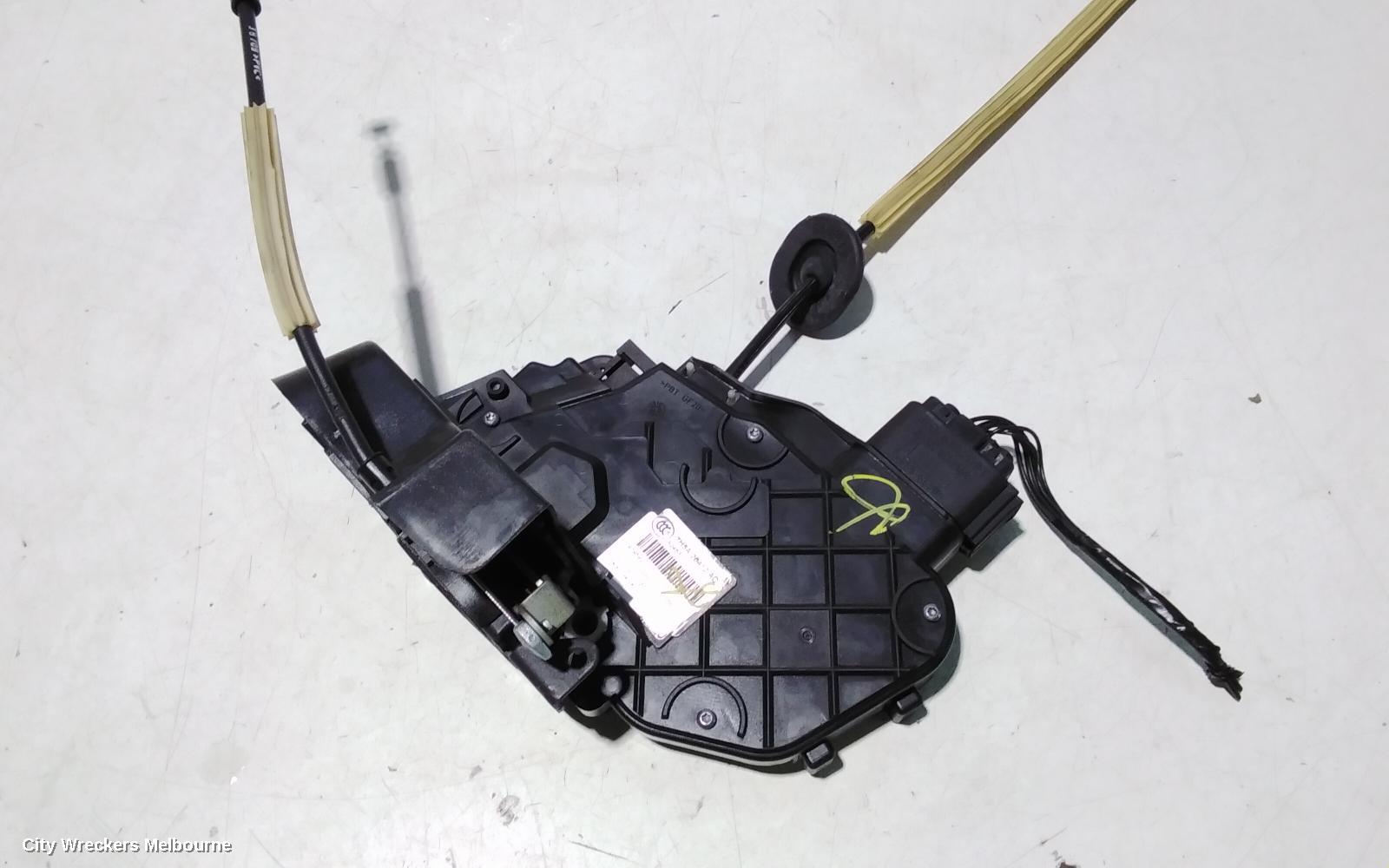 LAND ROVER RANGEROVER SPORT DOOR/BOOT/GATE LOCK, RIGHT REAR DOOR LOCK, L320, W/ PROXIMITY KEYLESS ENTRY, 11/2010 - 05/2013 - Image 2