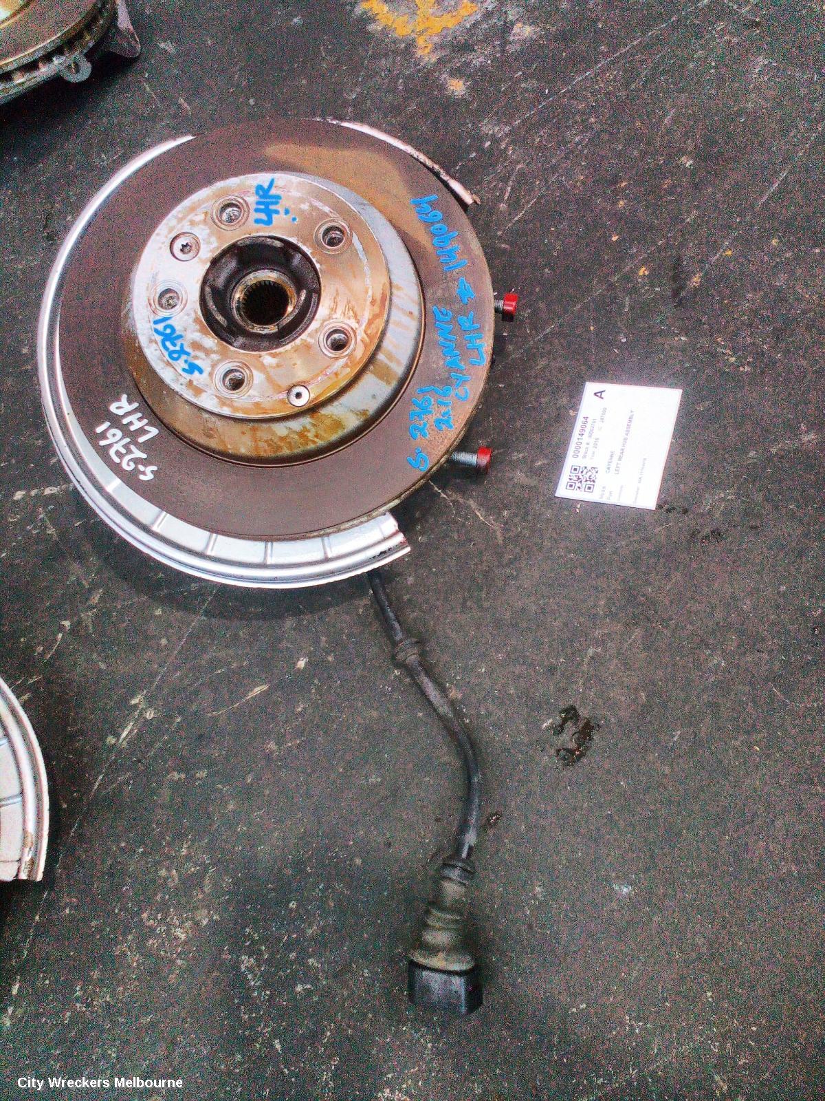 PORSCHE CAYENNE LEFT REAR HUB ASSEMBLY, 92A, 11/2014 - 04/2018 - Image 2