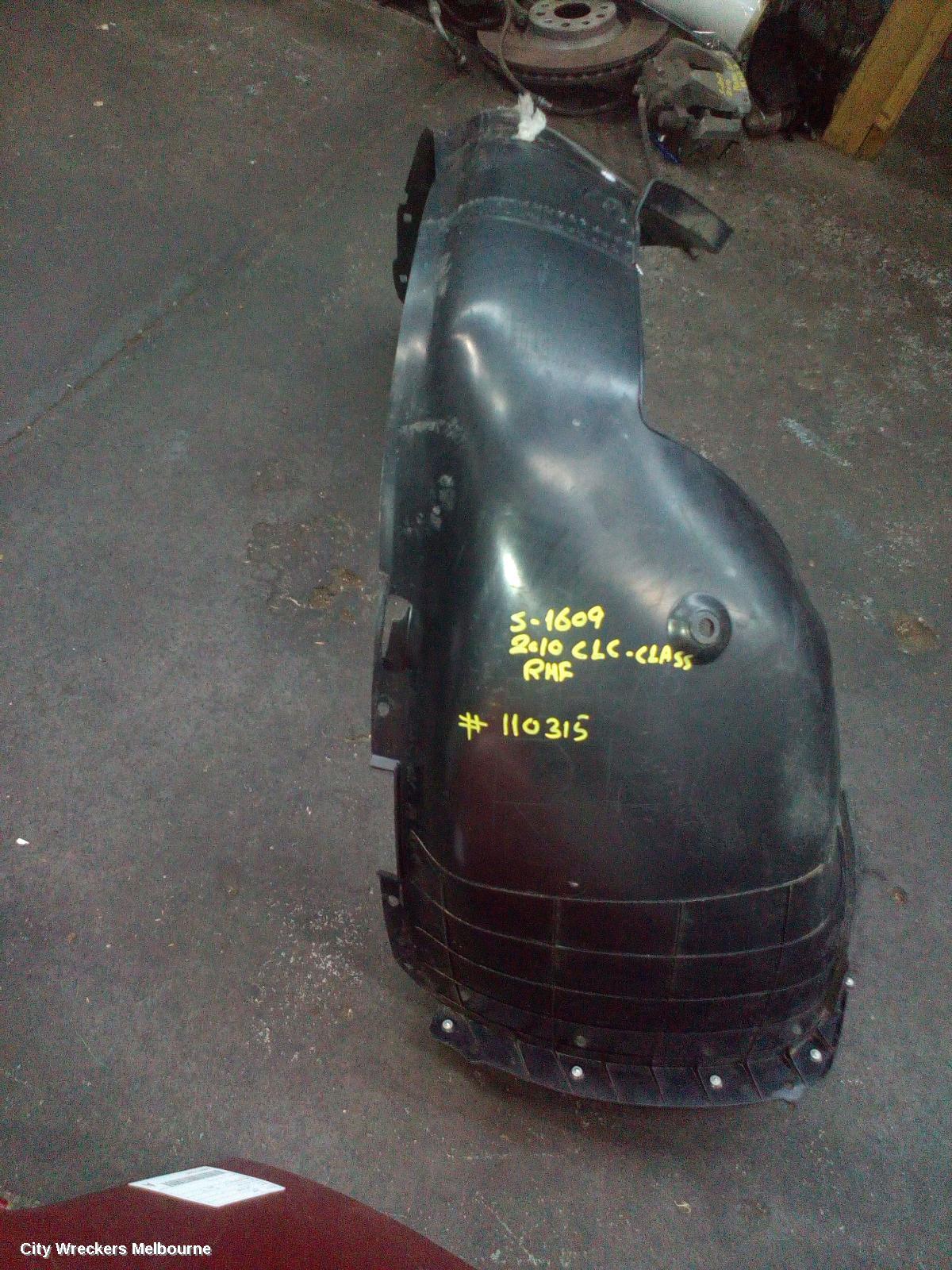 MERCEDES CLC CLASS RIGHT GUARD LINER, CL203 FRONT-UPPER, 08/2008 - 03/2011 - Image 2