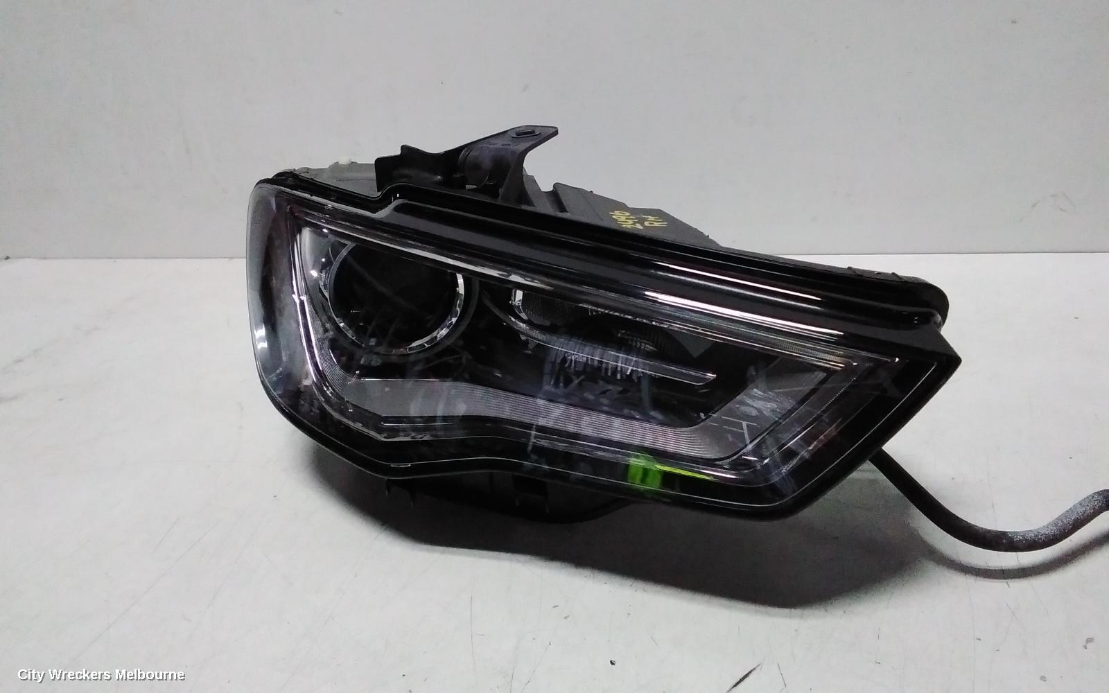 AUDI A3 RIGHT HEADLAMP, 8V, SEDAN/CABRIO, XENON TYPE, 12/2013 - 04/2016 - Image 3