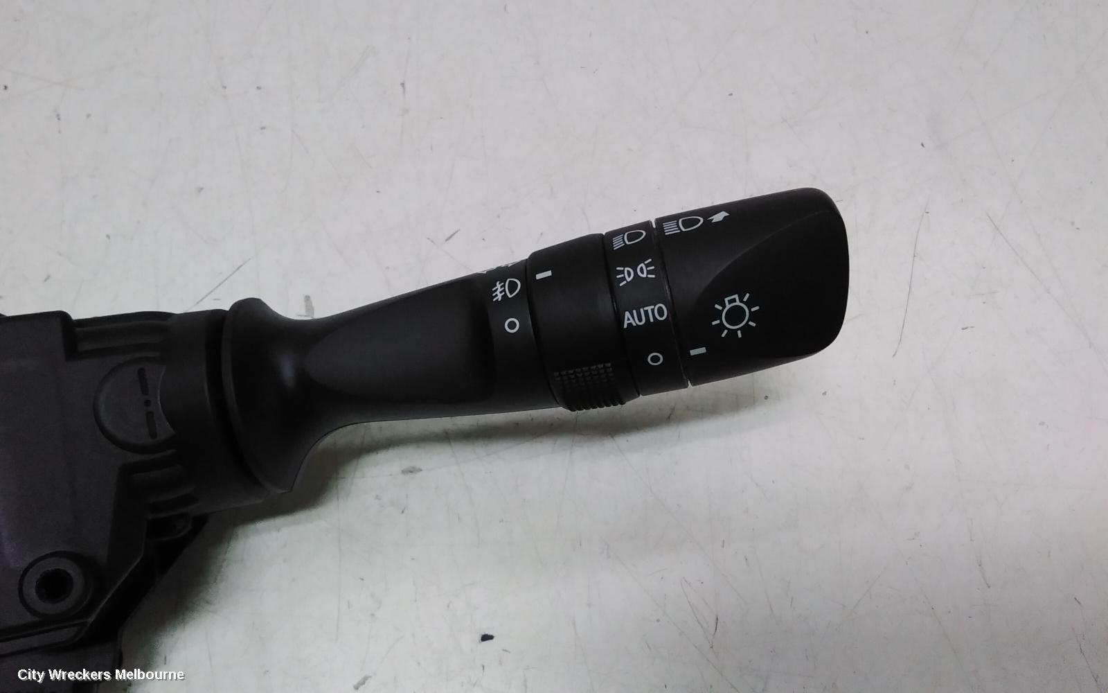 TOYOTA RAV4 COMBINATION SWITCH, COMBINATION SWITCH ASSY, NON HEADLAMP WASHER, W/ FOGLAMP TYPE, XA40, 12/2012 - 12/2018 - Image 3