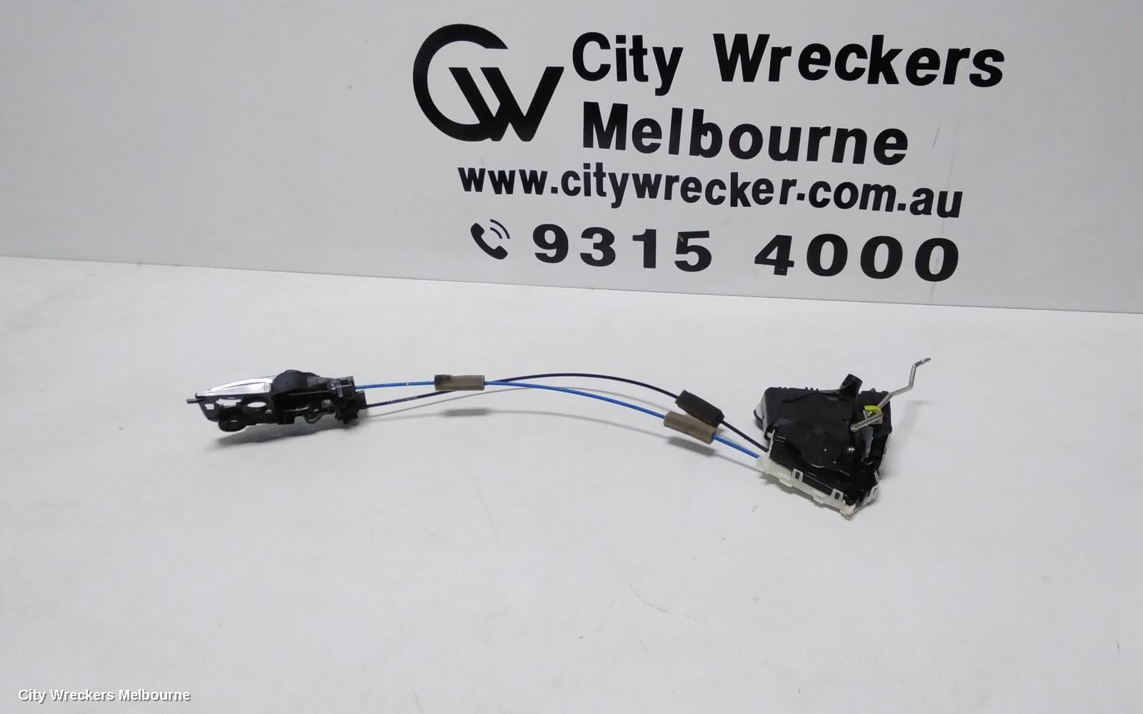 HONDA HRV DOOR/BOOT/GATE LOCK, LEFT FRONT DOOR LOCK, RU5, 12/2014 - 10/2021 - Image 1