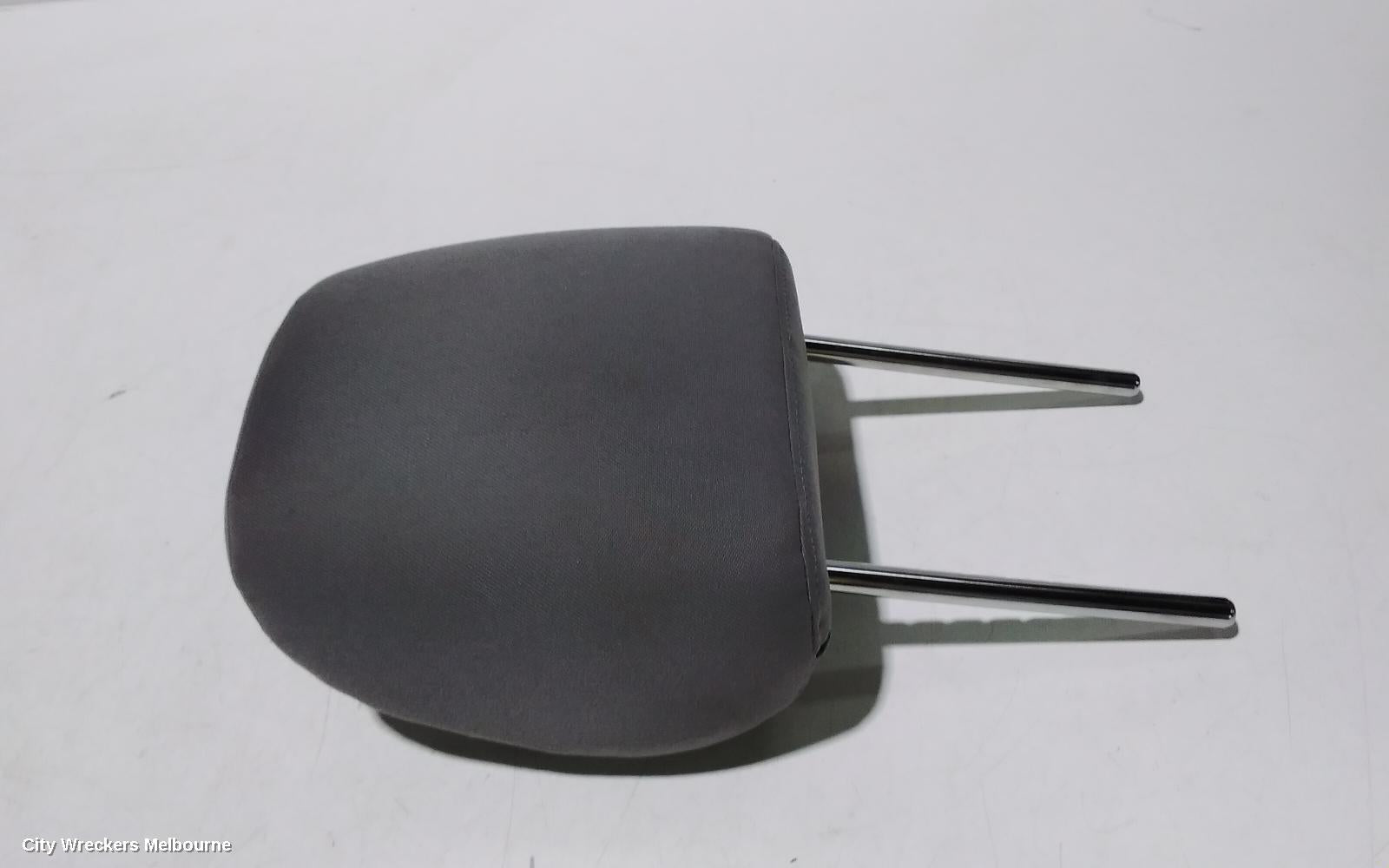 HOLDEN COLORADO HEADREST, RH FRONT, RG 7, 12/2012 - 06/2016 - Image 1