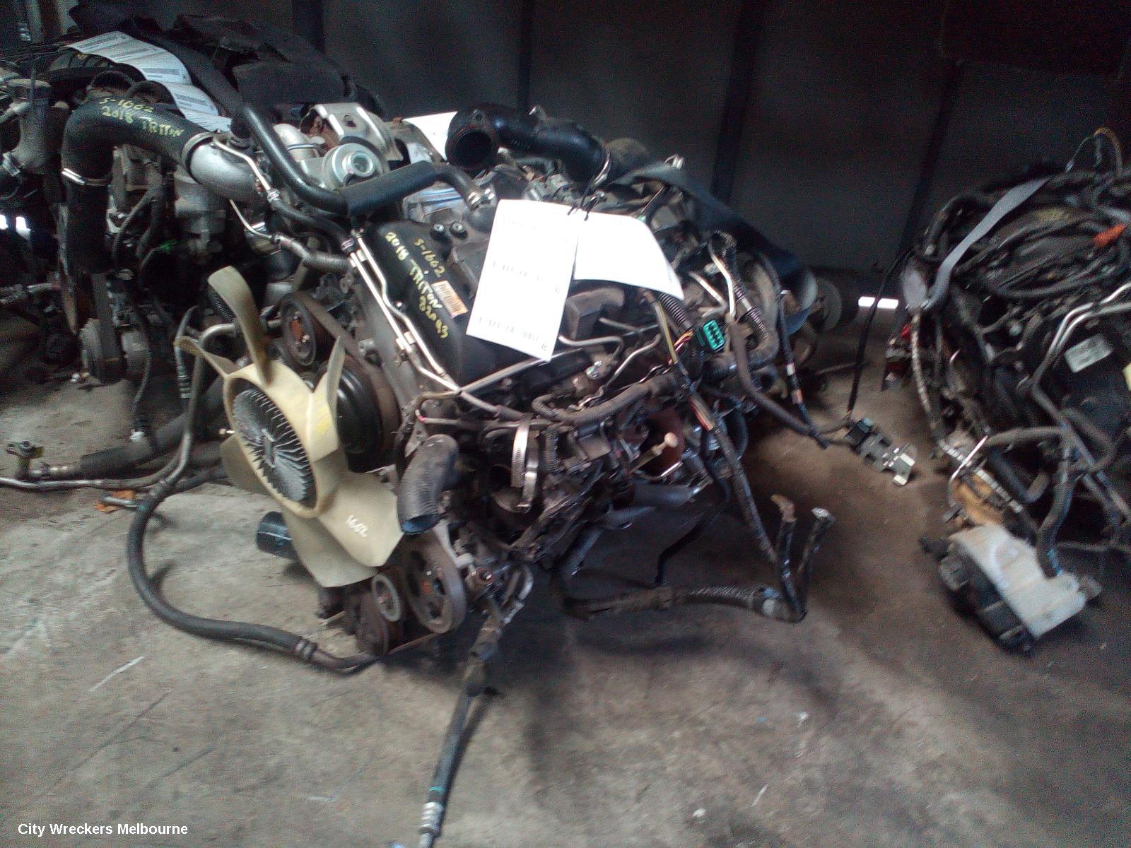 MITSUBISHI TRITON A/C COMPRESSOR, MQ-MR, 2.4, 4N15, DIESEL, 04/2015 ONWARDS - Image 3