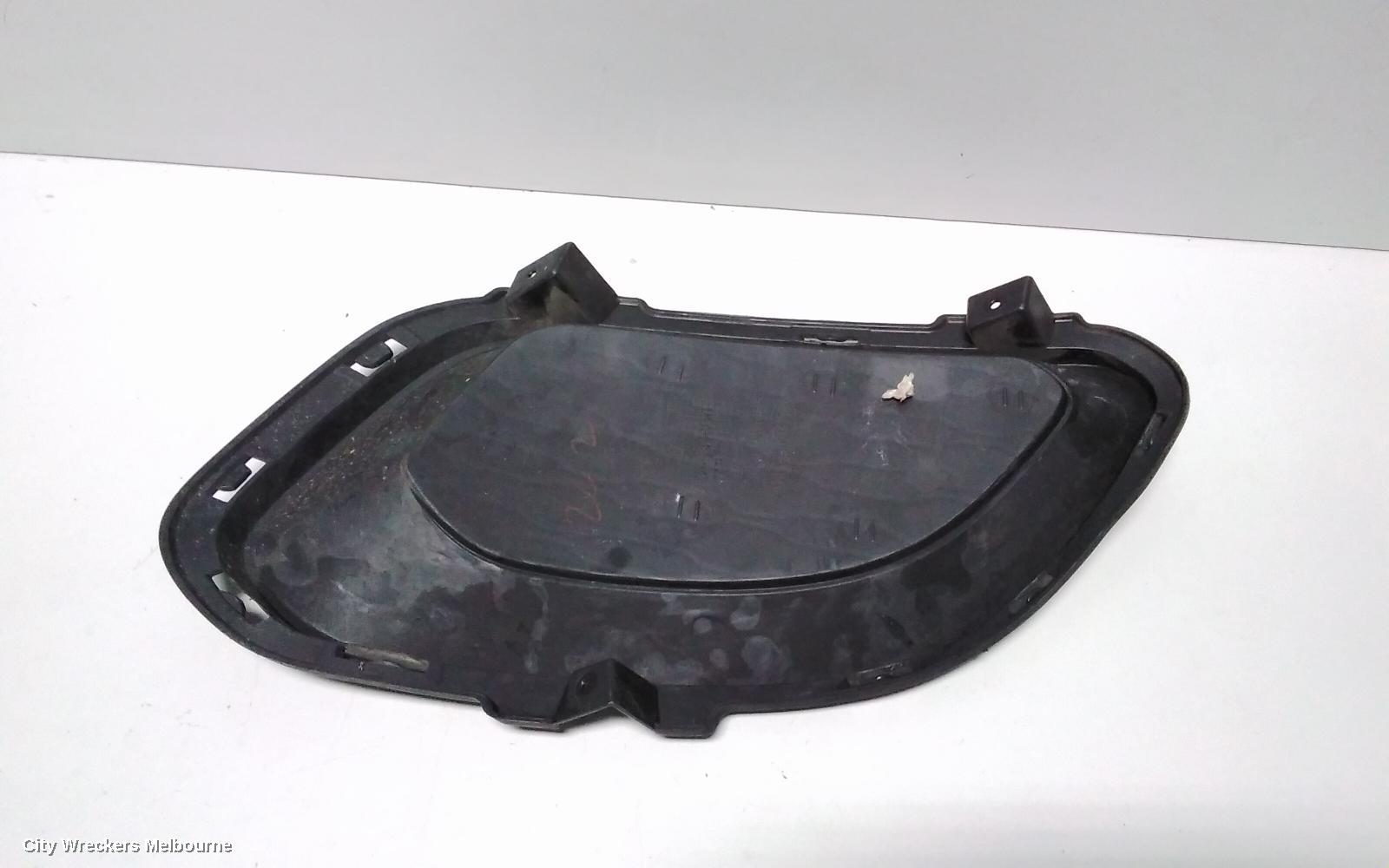 KIA RIO RIGHT INDICATOR/FOG/SIDE, BUMPER FOGLAMP, UB, 3DR/5DR HATCH, 08/2011 - 10/2014 - Image 3