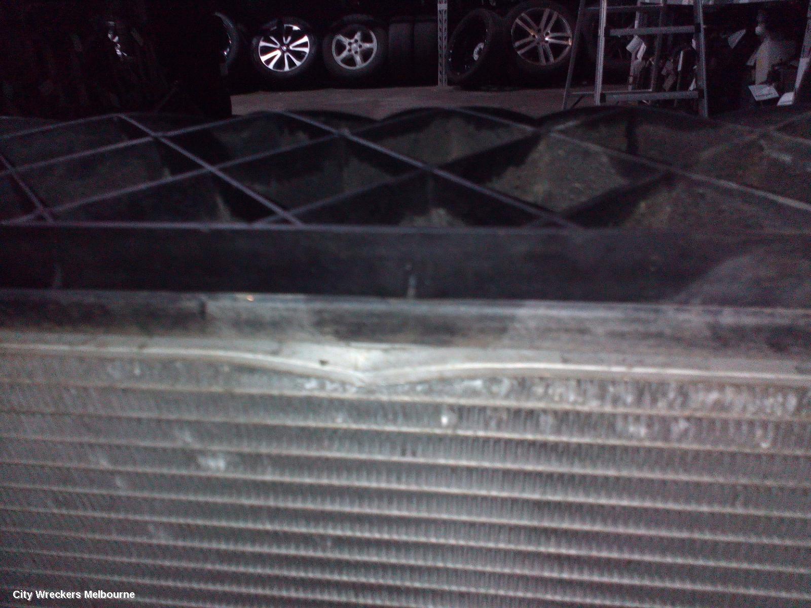 BMW X5 RADIATOR, PRIMARY RADIATOR (CLOSEST TO ENGINE), 3.0, DIESEL, M57N2/N57/N57S, E70, 01/2007 - 08/2013 - Image 2