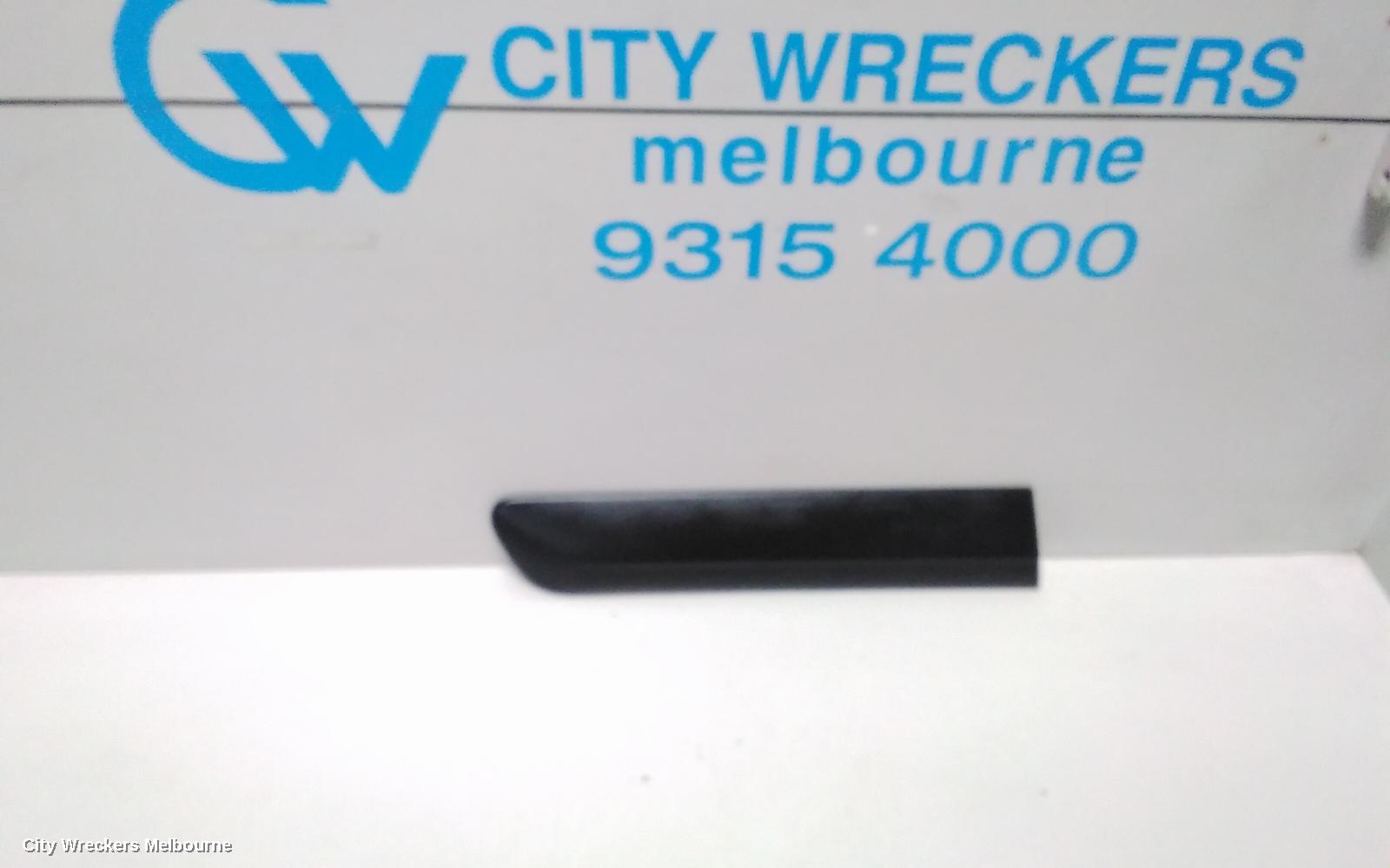 HYUNDAI GETZ WHEEL ARCH FLARE - Image 1