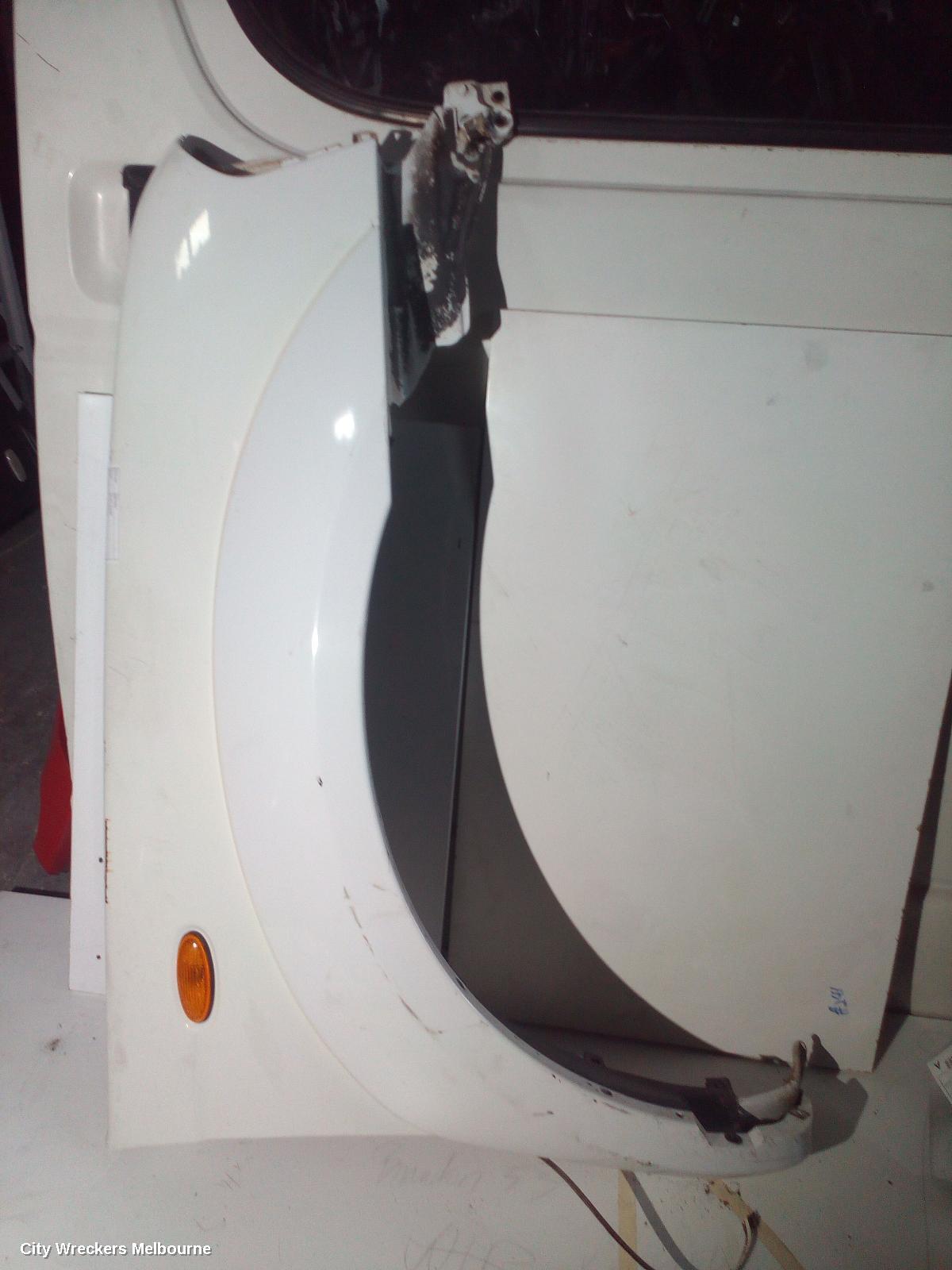 NISSAN NAVARA RIGHT GUARD, D22, FLARED TYPE, 12/2008 - 08/2015 - Image 2