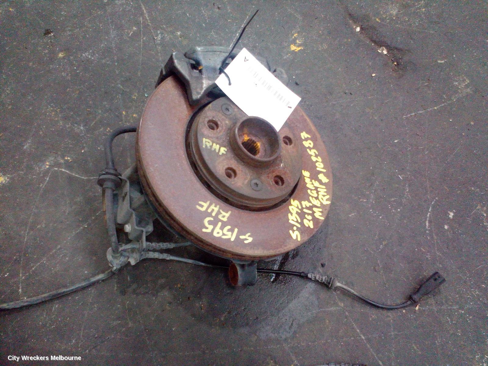 RENAULT MEGANE RIGHT FRONT HUB ASSEMBLY, PETROL, 1.2, BFB/LFF/KFB, 06/2016 - 02/2020 - Image 3