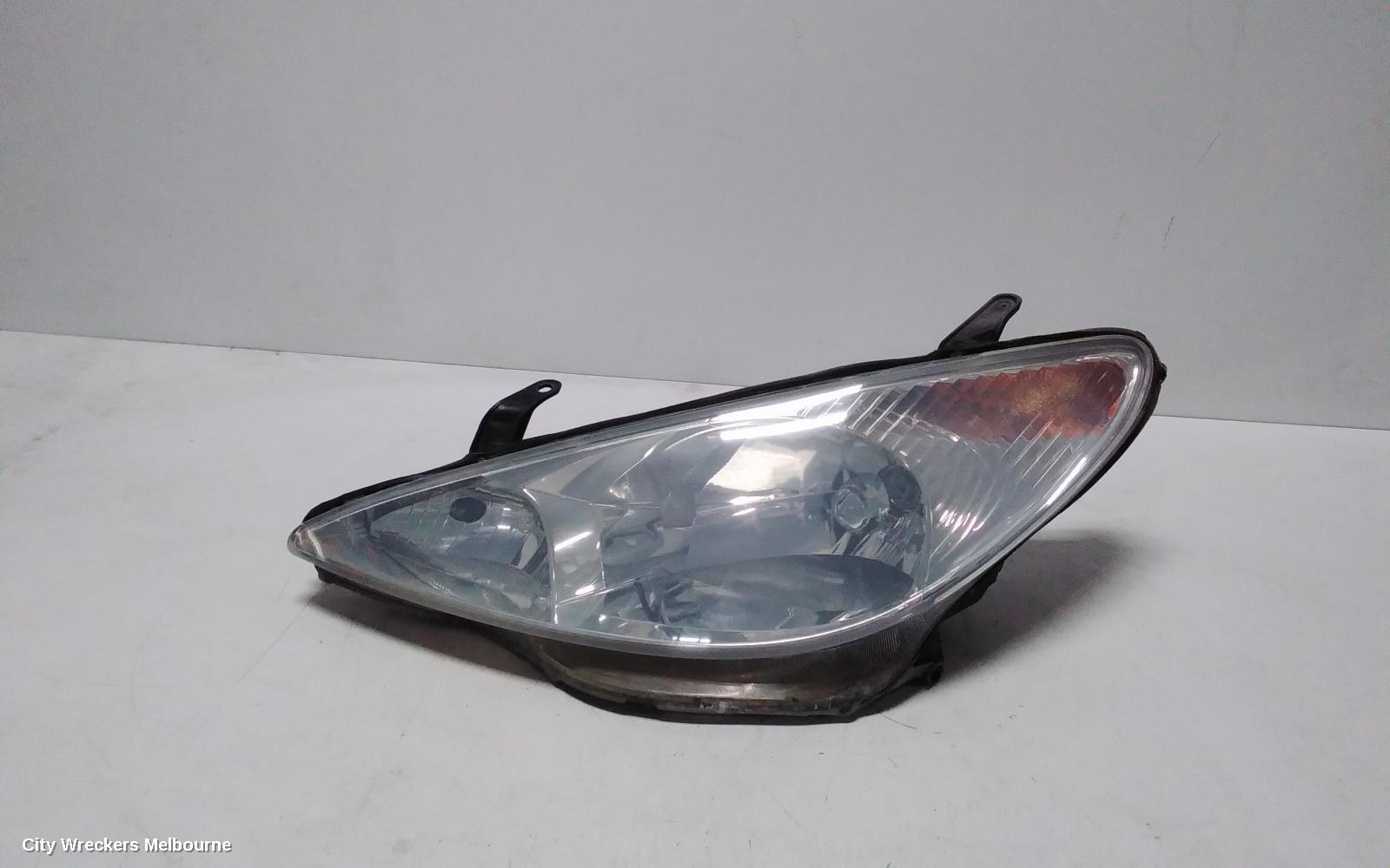 TOYOTA TARAGO LEFT HEADLAMP, ACR30 (AUST TYPE), 06/2000 - 06/2003 - Image 1