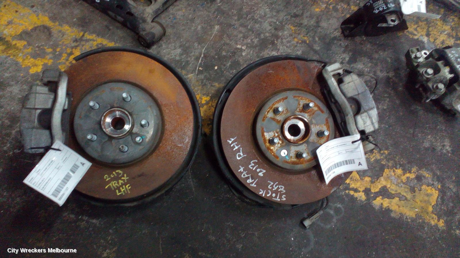 HOLDEN TRAX LEFT FRONT HUB ASSEMBLY, TJ SERIES, 08/2013 ONWARDS - Image 2
