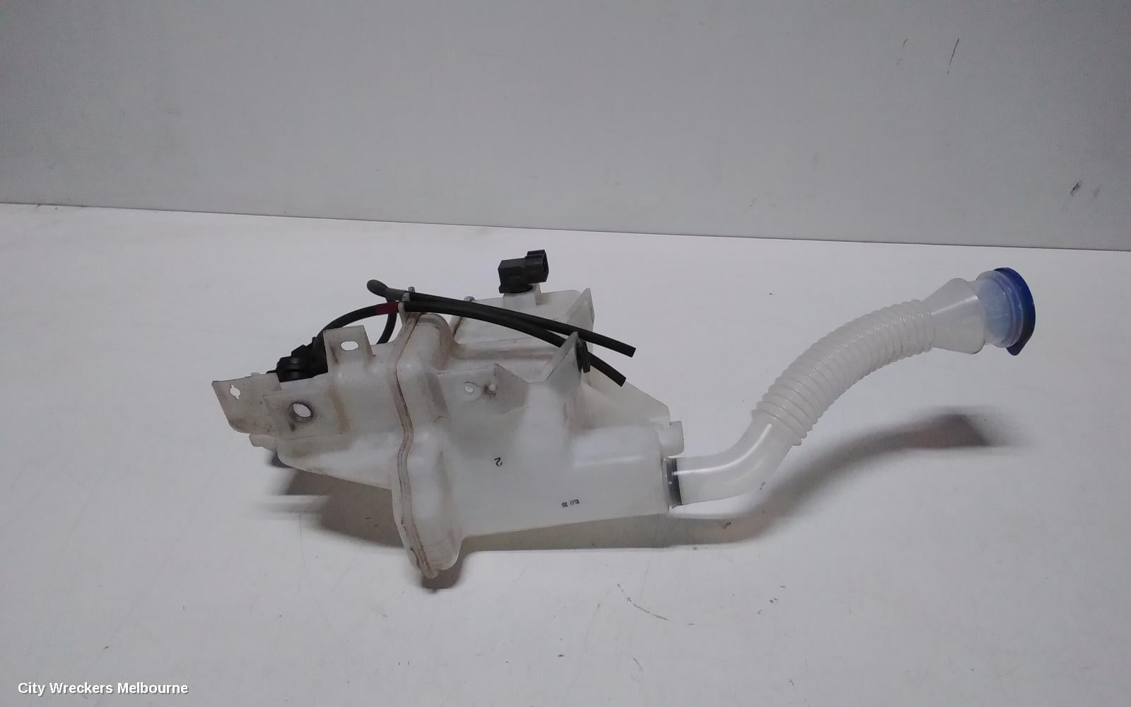 MAZDA CX8 WASHER BOTTLE, KG, NON H/LAMP WASHER TYPE, 05/2018 ONWARDS - Image 2