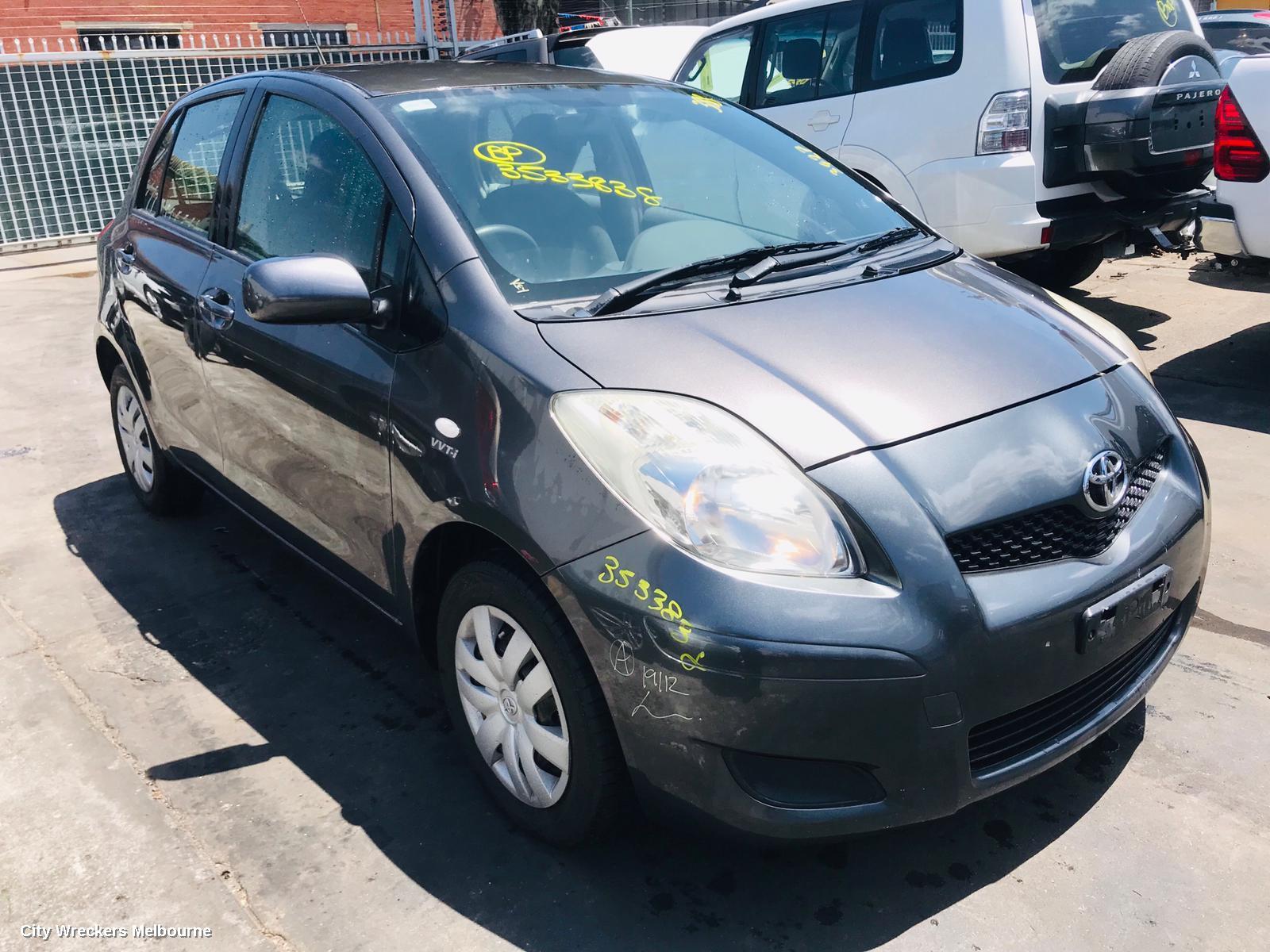 TOYOTA YARIS, NCP9#, 10/2005 - 12/2016, WASHER TANK & MOTOR FRONT , 1.3L MULTI POINT F/INJ, 4 SP AUTOMATIC, TOYOTA, YARIS, NCP90R 10 UPGRADE, , 5D HATCHBACK, SECOND HAND: 50772 - Image 2