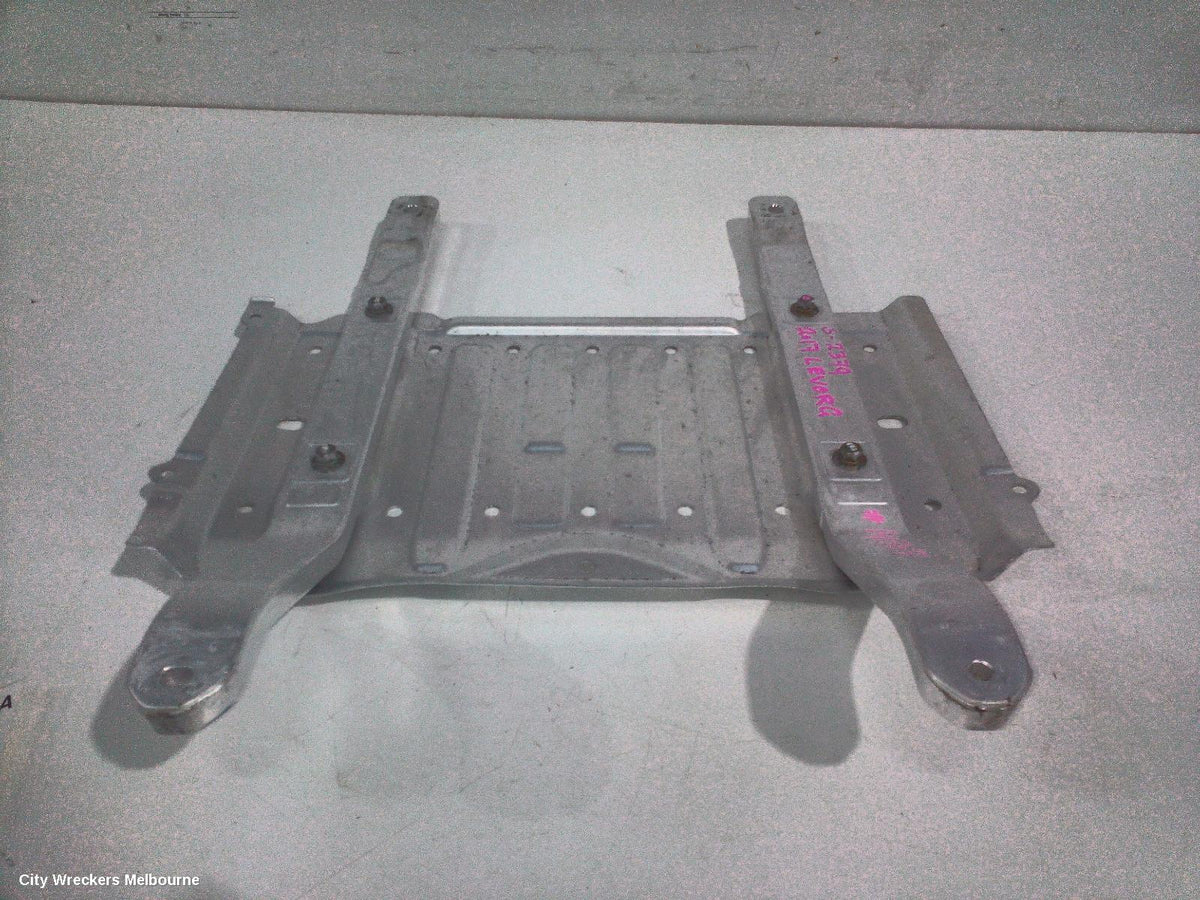 SUBARU LEVORG, V1, 05/2016 - 12/2020, LOWER ENGINE SPLASH TRAY  : 146767 - Image 3