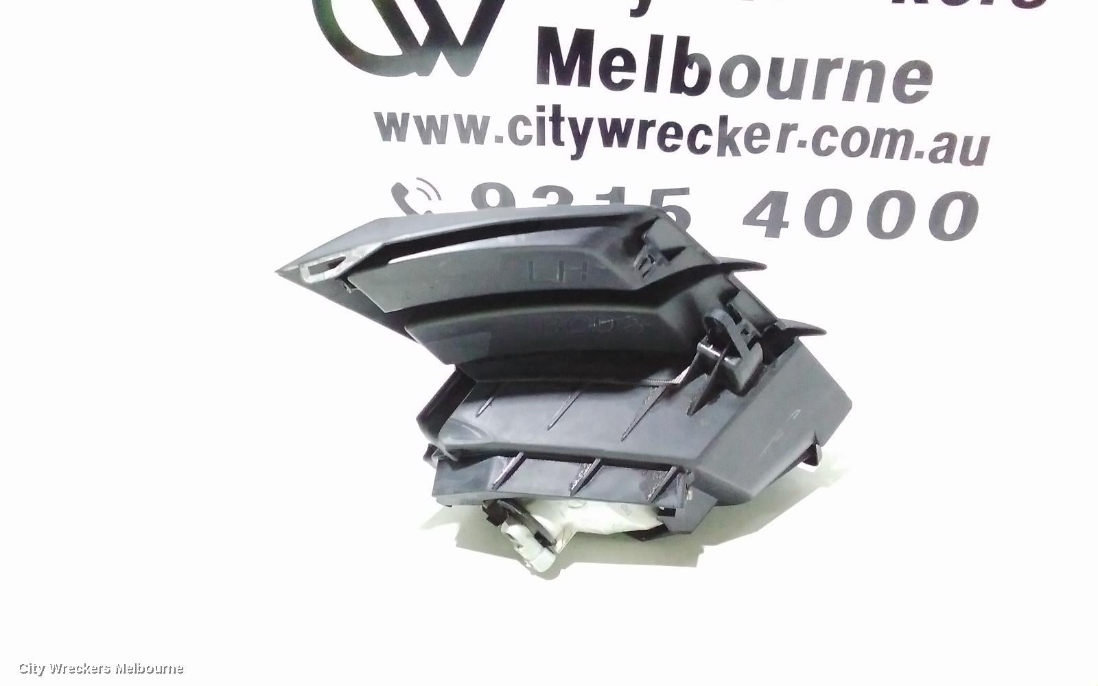 MAZDA 3 LEFT INDICATOR/FOG/SIDE, BUMPER FOGLAMP, BL, SEDAN, 09/2011 - 10/2013 - Image 3