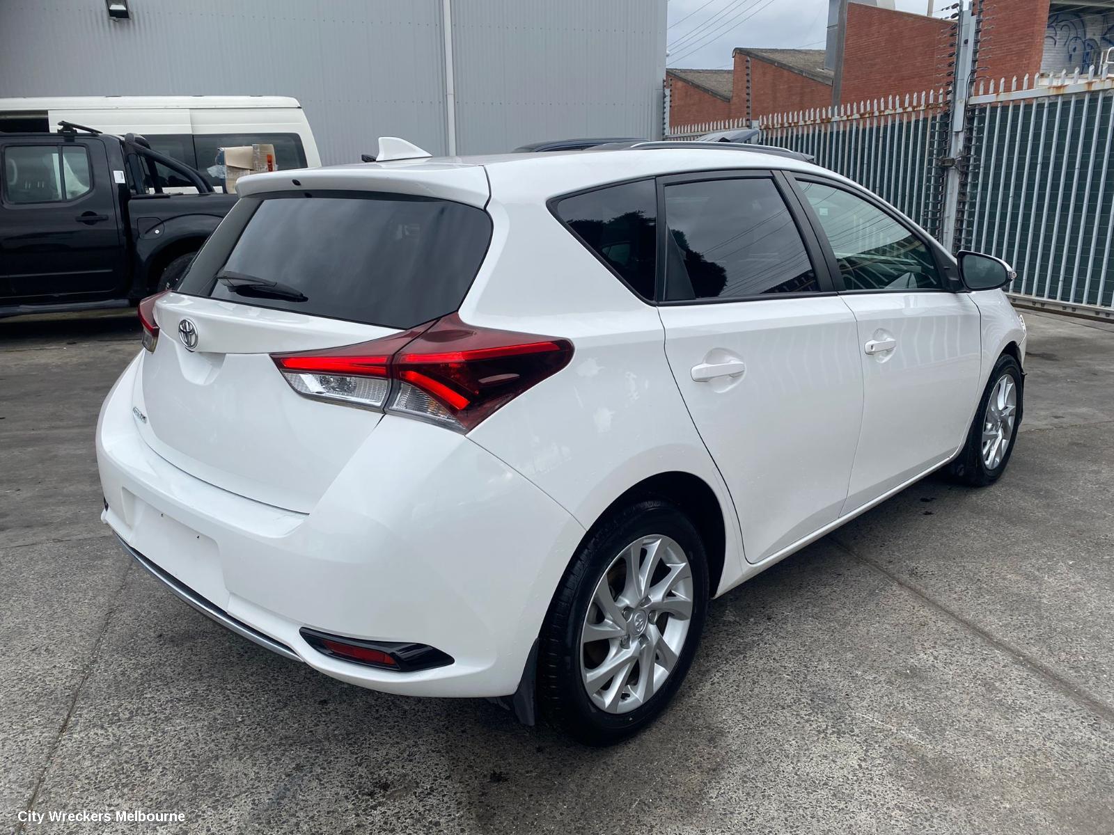 TOYOTA COROLLA LEFT FRONT DOOR, ZRE182R/ZWE186R, HATCH, 10/2012 - 06/2018 - Image 3
