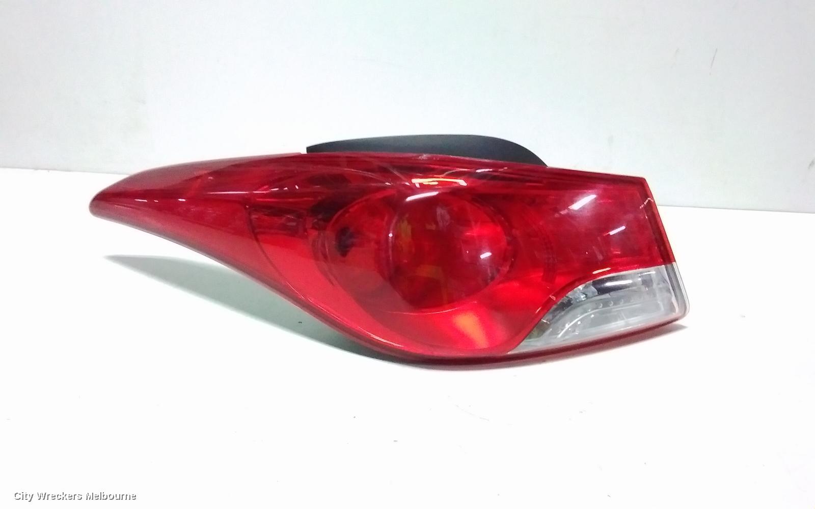 HYUNDAI ELANTRA LEFT TAILLIGHT, MD, 03/2011 - 09/2013 - Image 2