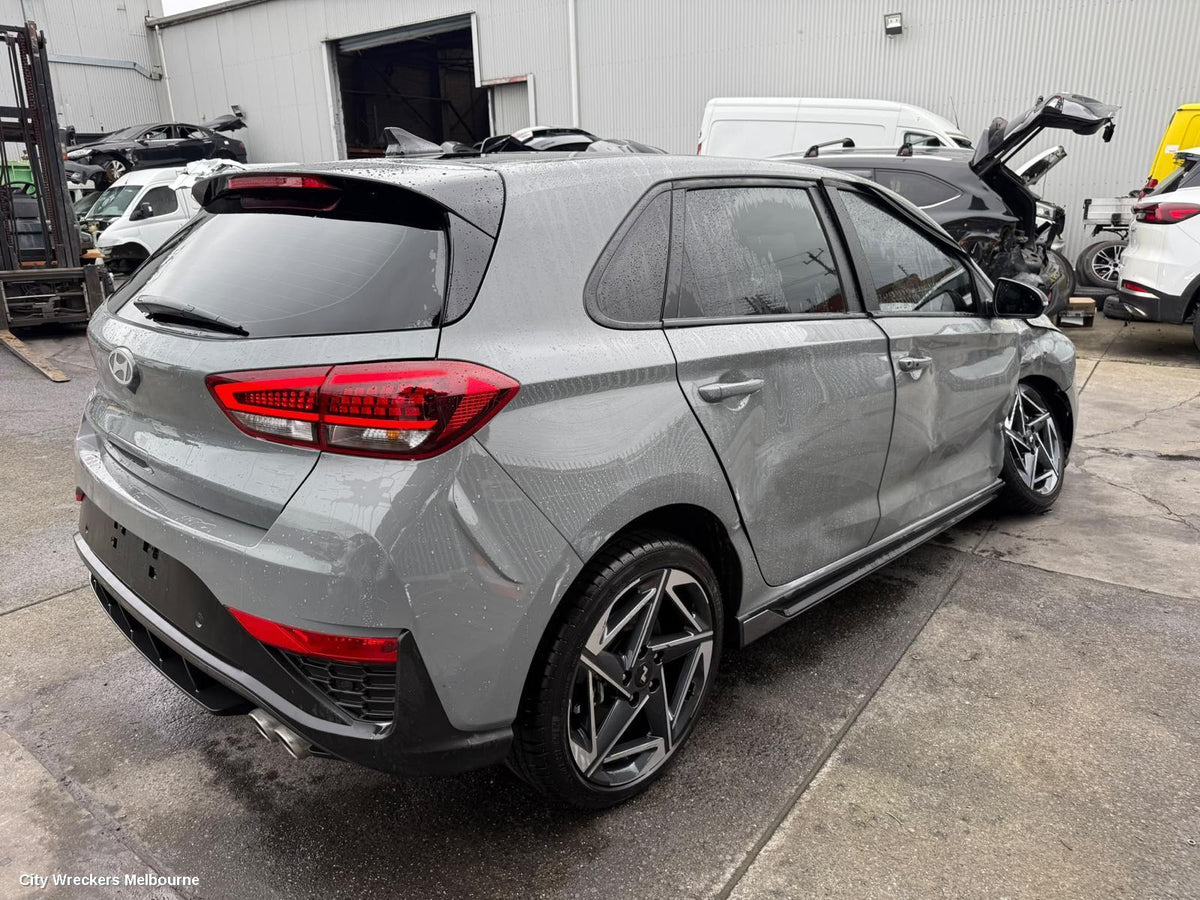 HYUNDAI I30 BOOTLID/TAILGATE, TAILGATE, PD, HATCH (CZECH VIN TMAH), 03/2017 ONWARDS - Image 2