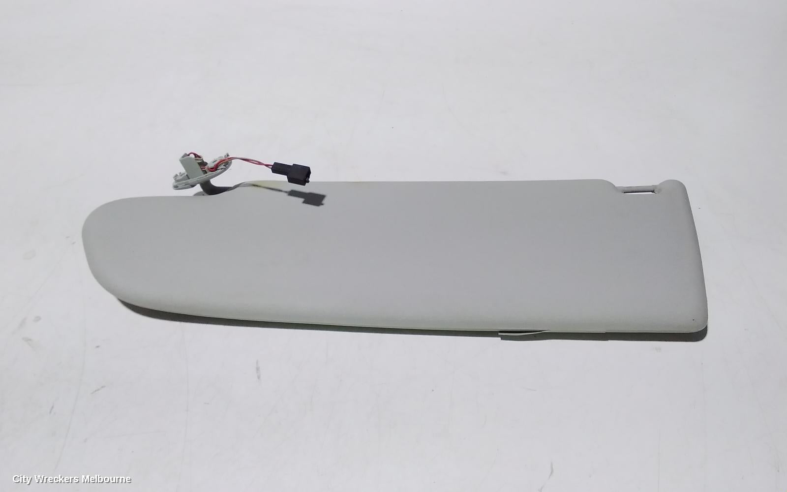 VOLKSWAGEN TRANSPORTER SUNVISOR, T5, RH SIDE, NON MIRROR TYPE, 08/2004 - 02/2010 - Image 3