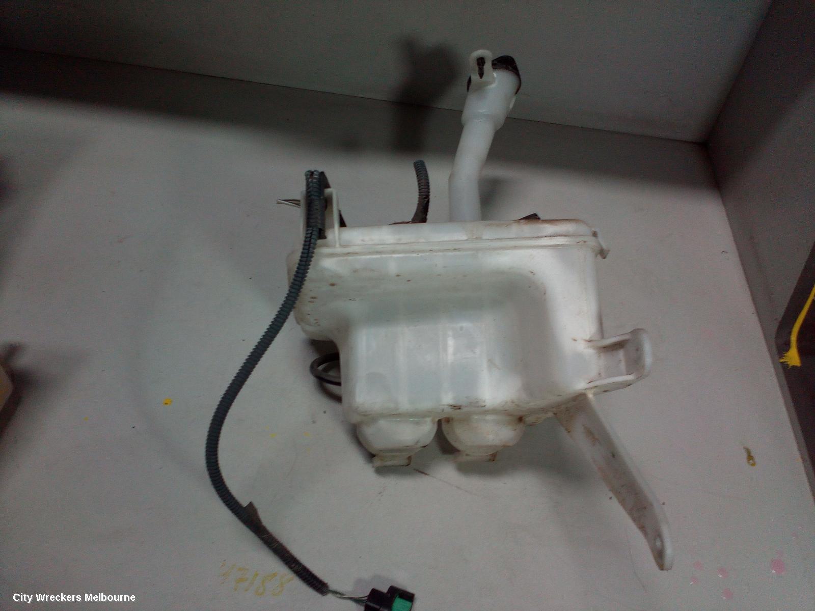 TOYOTA COROLLA WASHER BOTTLE, ZRE182R, HATCH, NON H/LAMP WASHER TYPE, 10/2012 - 06/2018 - Image 1