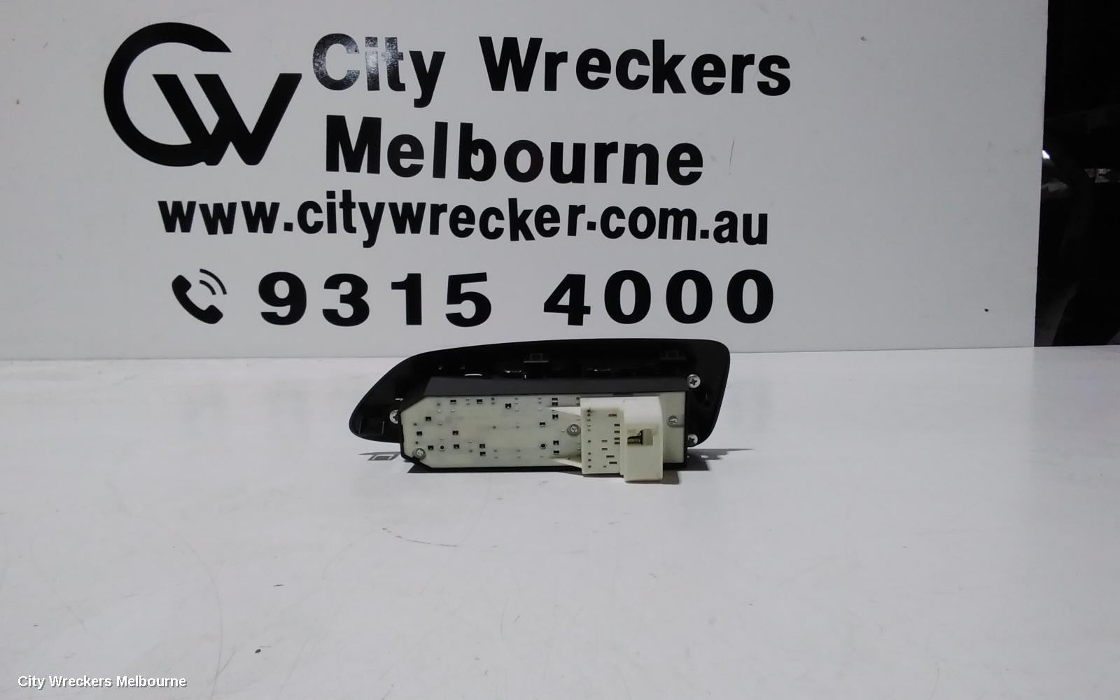 TOYOTA COROLLA PWR DR WIND SWITCH, RH FRONT (MASTER SWITCH), 4 DOOR TYPE, ZRE152, 03/2007 - 09/2012 - Image 2